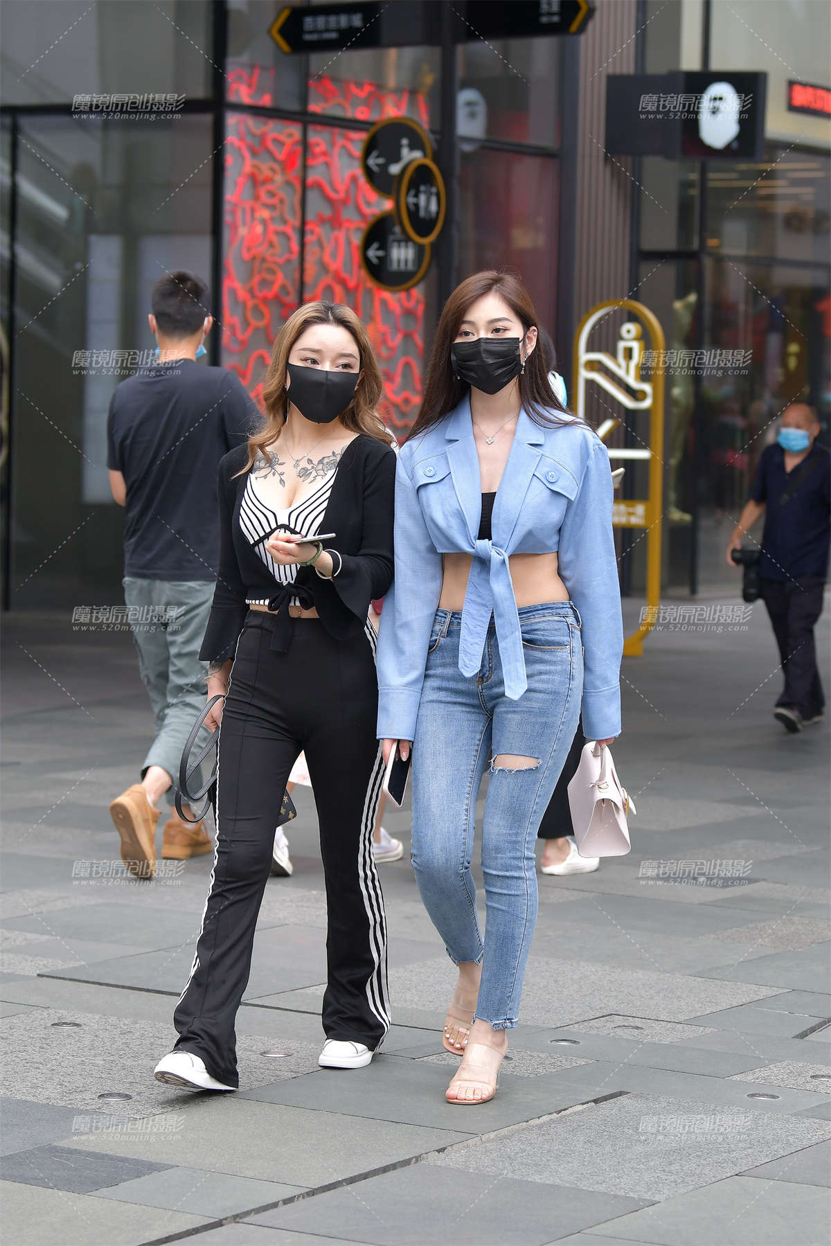 性感小蛮腰闺蜜-日更街拍