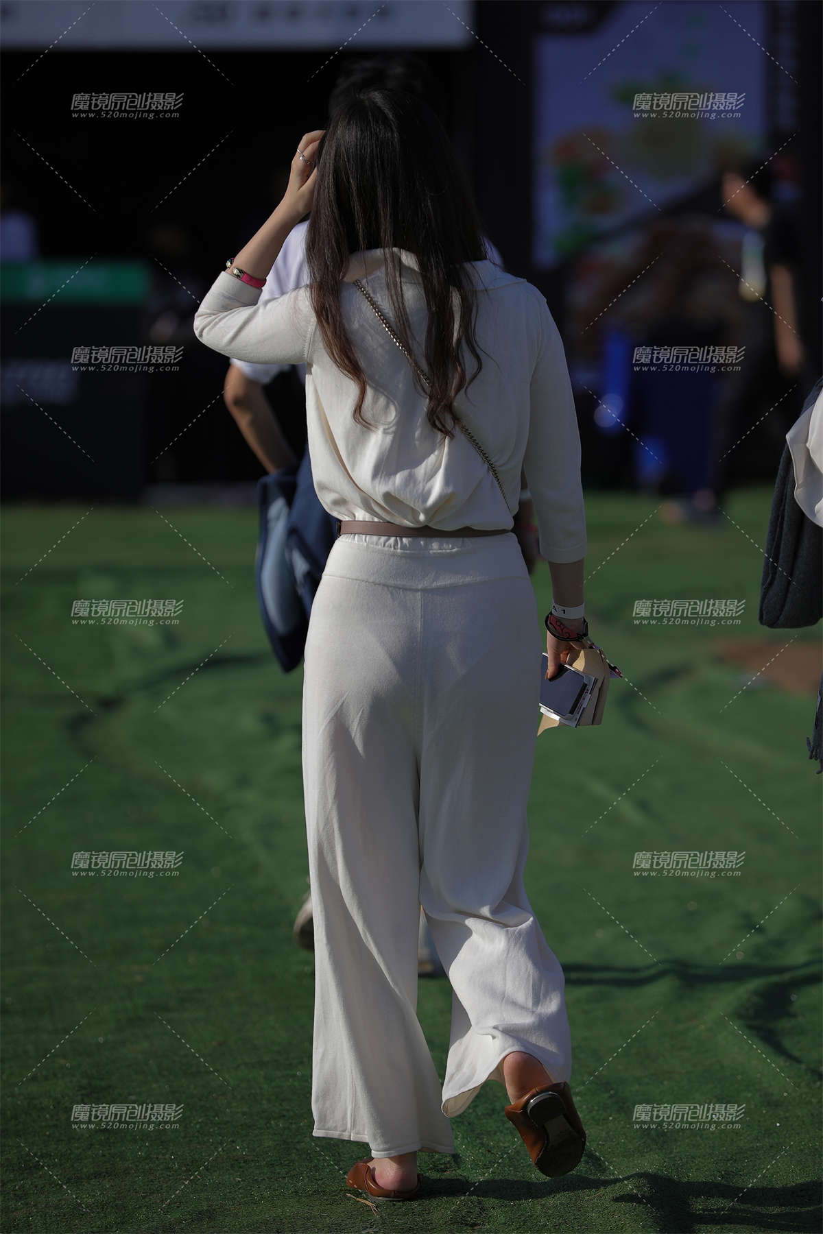 图片[2]-【视觉冲击赛贴】热裤VS超薄白裤-日更街拍