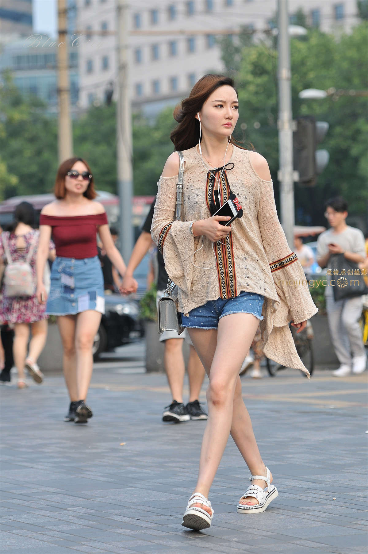 美女一枚-日更街拍