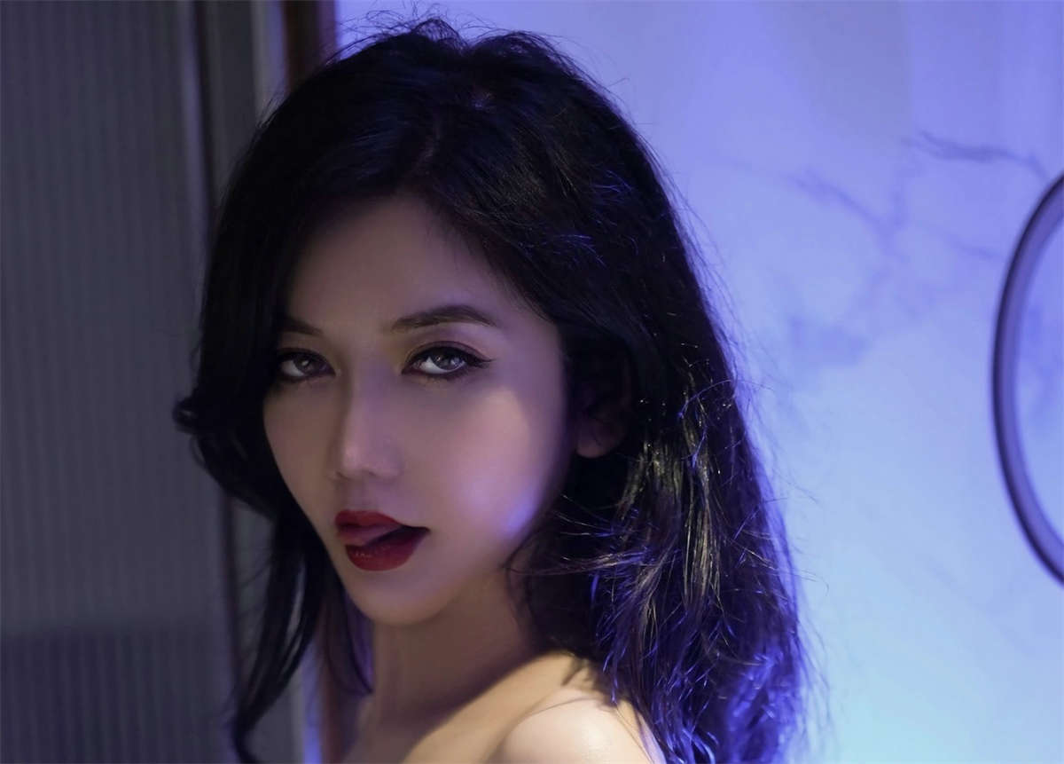 图片[2]-YouMi尤蜜荟 2023.12.14 Vol.1014 心妍小公主-日更街拍