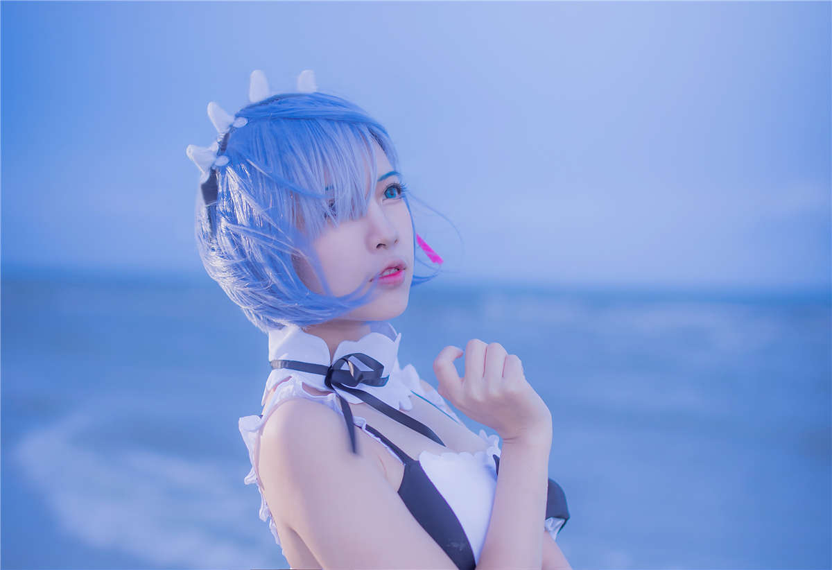 高产型Coser-二佐Nisa 泳衣-日更街拍