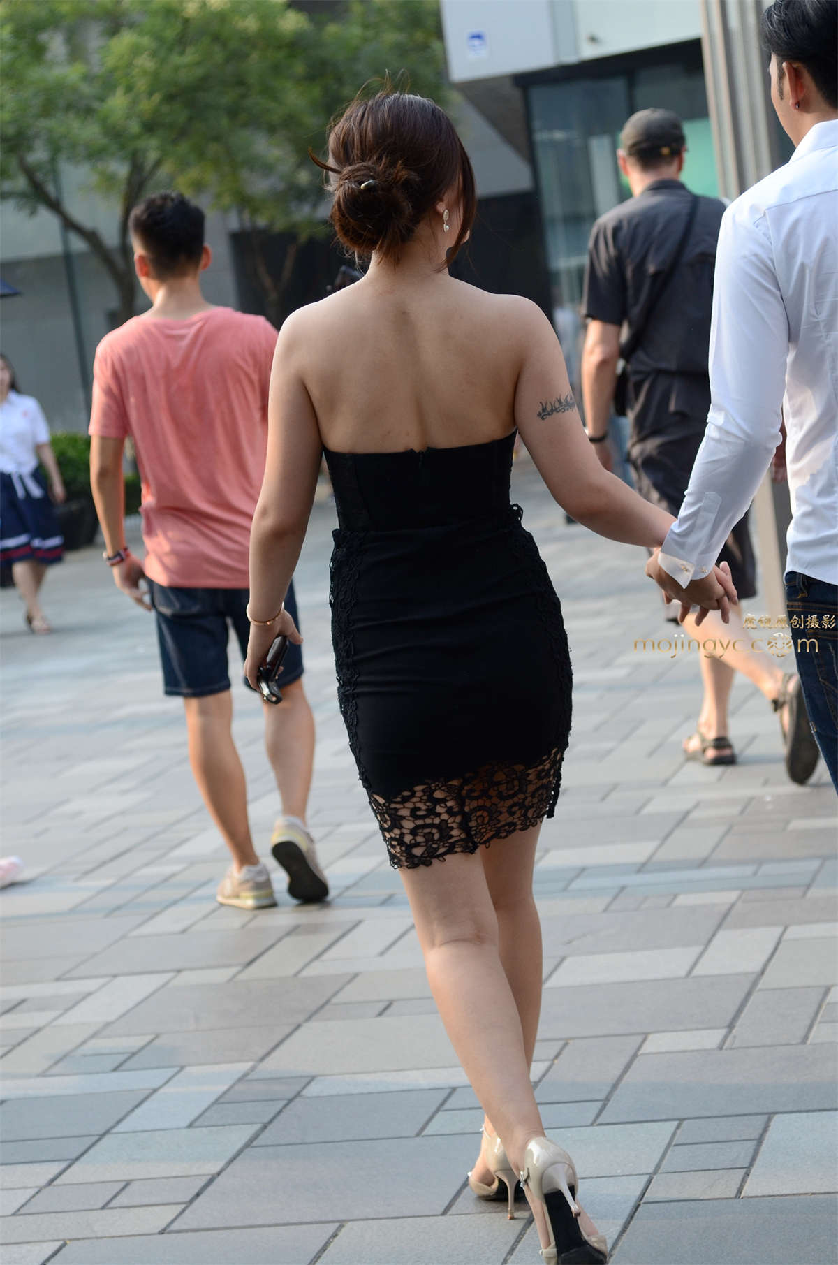 图片[2]-【验证街拍大赛NO.5】神摄手赛08 性感黑裙-日更街拍