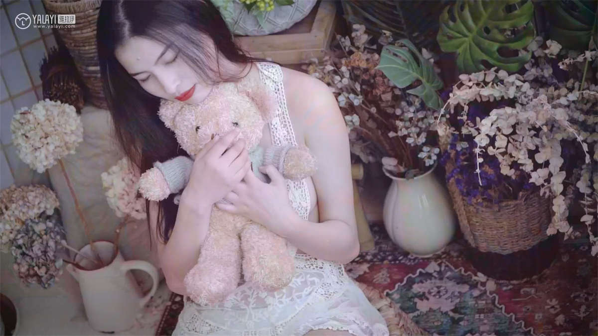 图片[2]-YALAYI雅拉伊视频 2020.10.09 V147 盛夏的果实 小竹-日更街拍