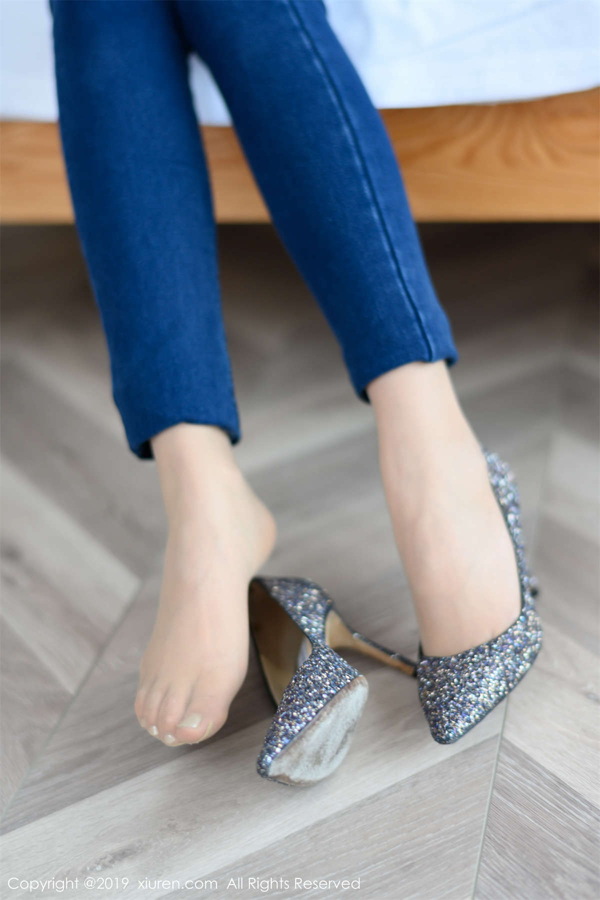 图片[2]-Xiuren秀人网 2019.12.12 NO.1843 果儿Victoria-日更街拍