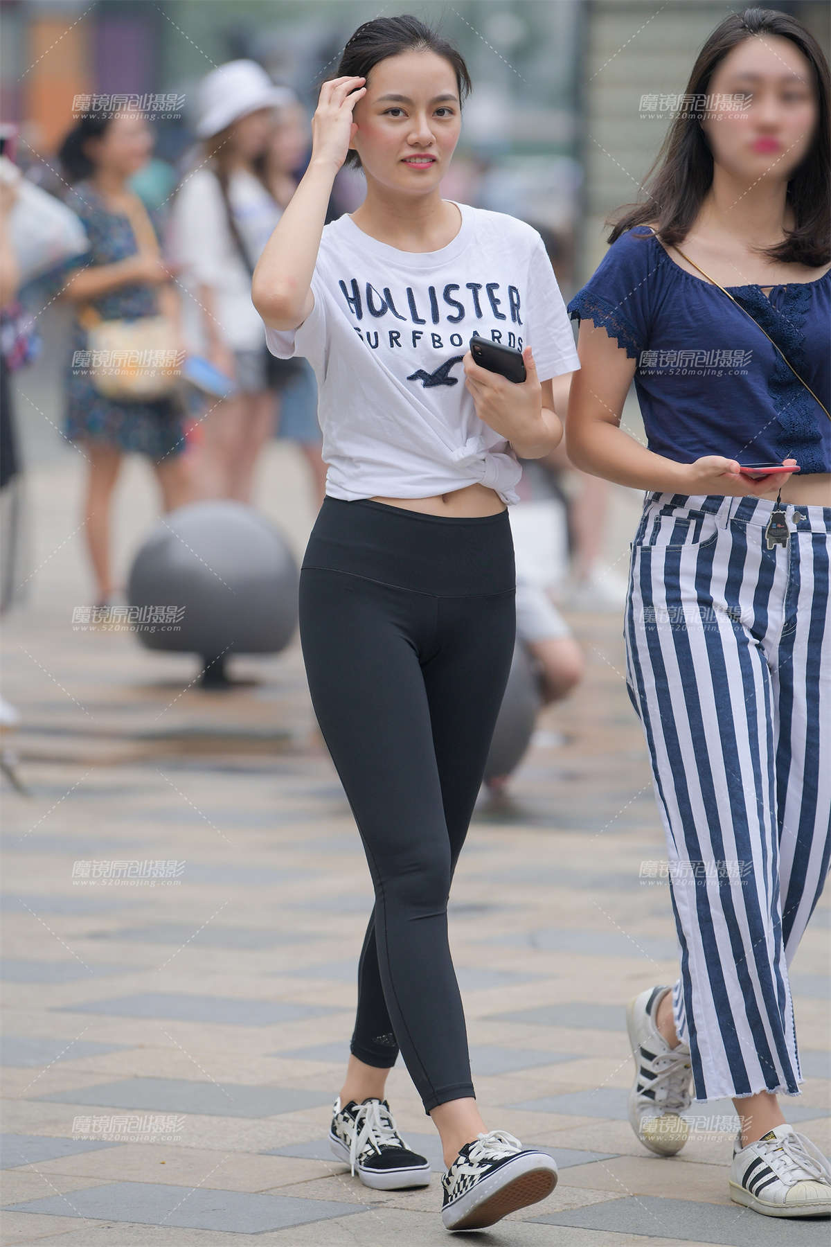 【红石赛贴】黑色瑜伽裤美女-日更街拍