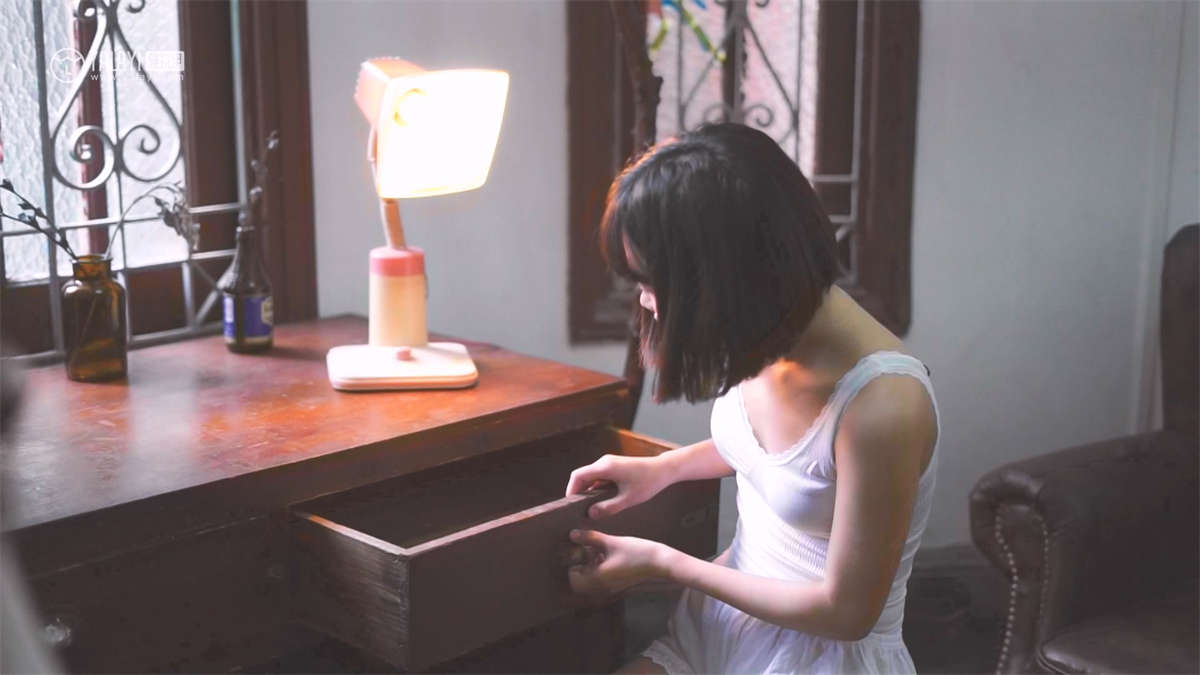 图片[2]-YALAYI雅拉伊视频 2018.11.04 V003 雨后晴空 公主小兔子-日更街拍