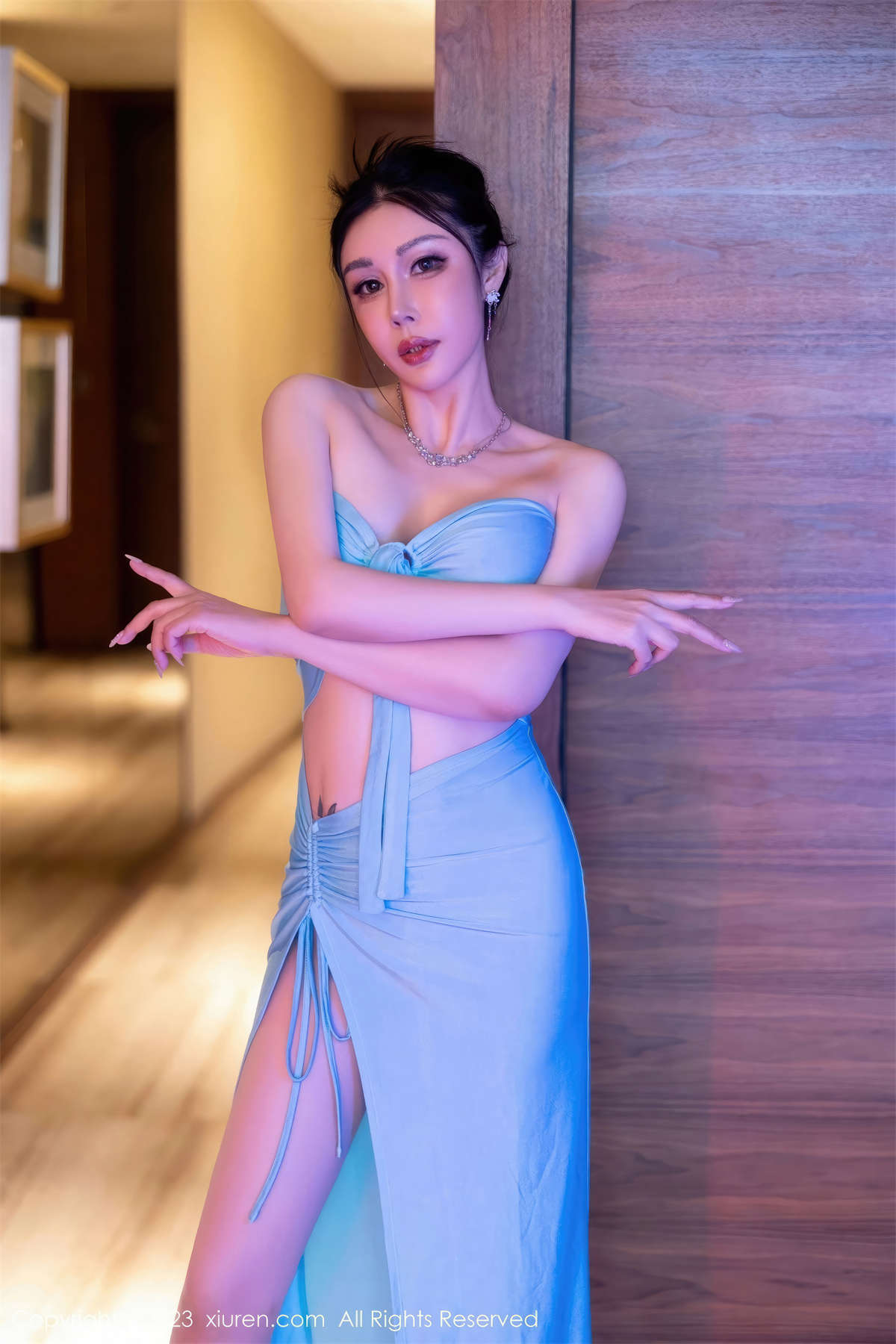 图片[2]-Xiuren秀人网 2023.09.27 No.7446 田冰冰-日更街拍