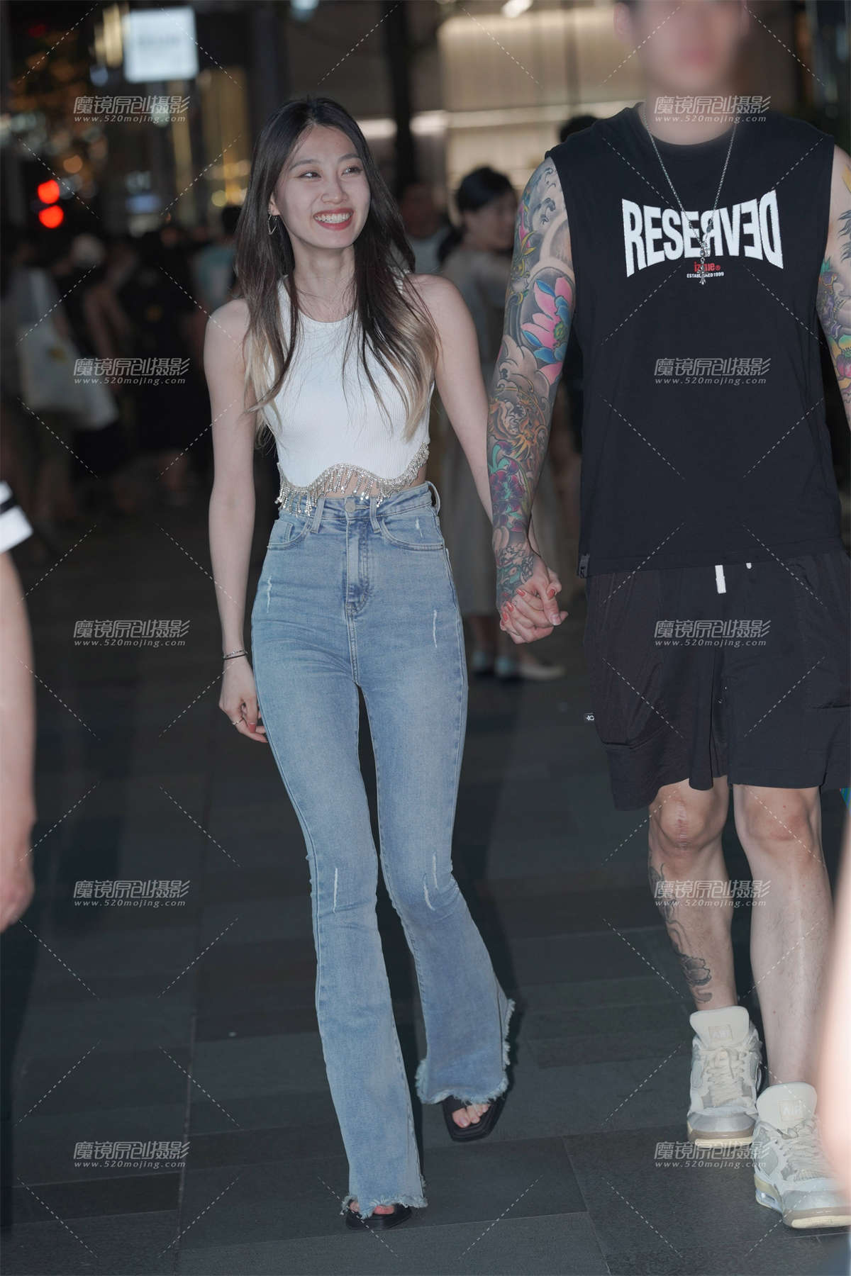 窈窕长腿-日更街拍