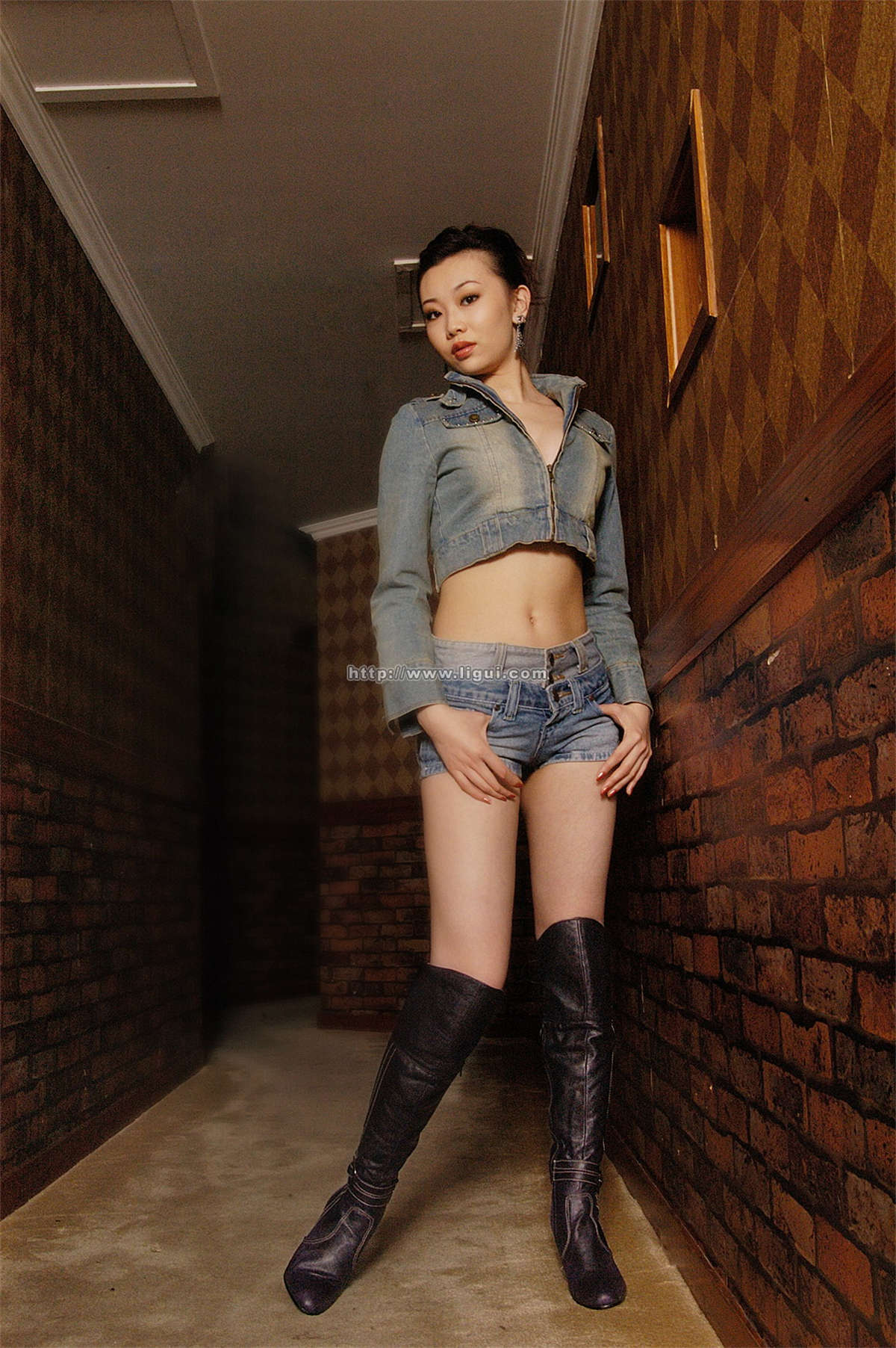 Ligui丽柜 2006-02-27 璐璐-日更街拍