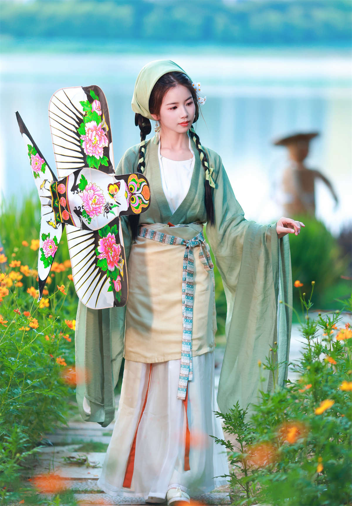 YITUYU艺图语 2023.09.10 风筝与花 小杜同学-日更街拍