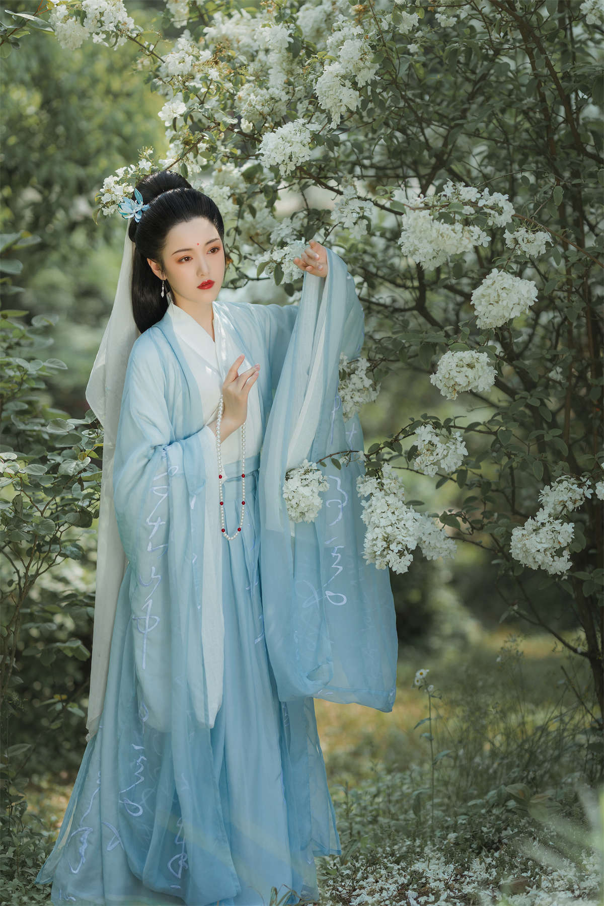 YITUYU艺图语 2021.08.17 隔世信 章鱼心-日更街拍