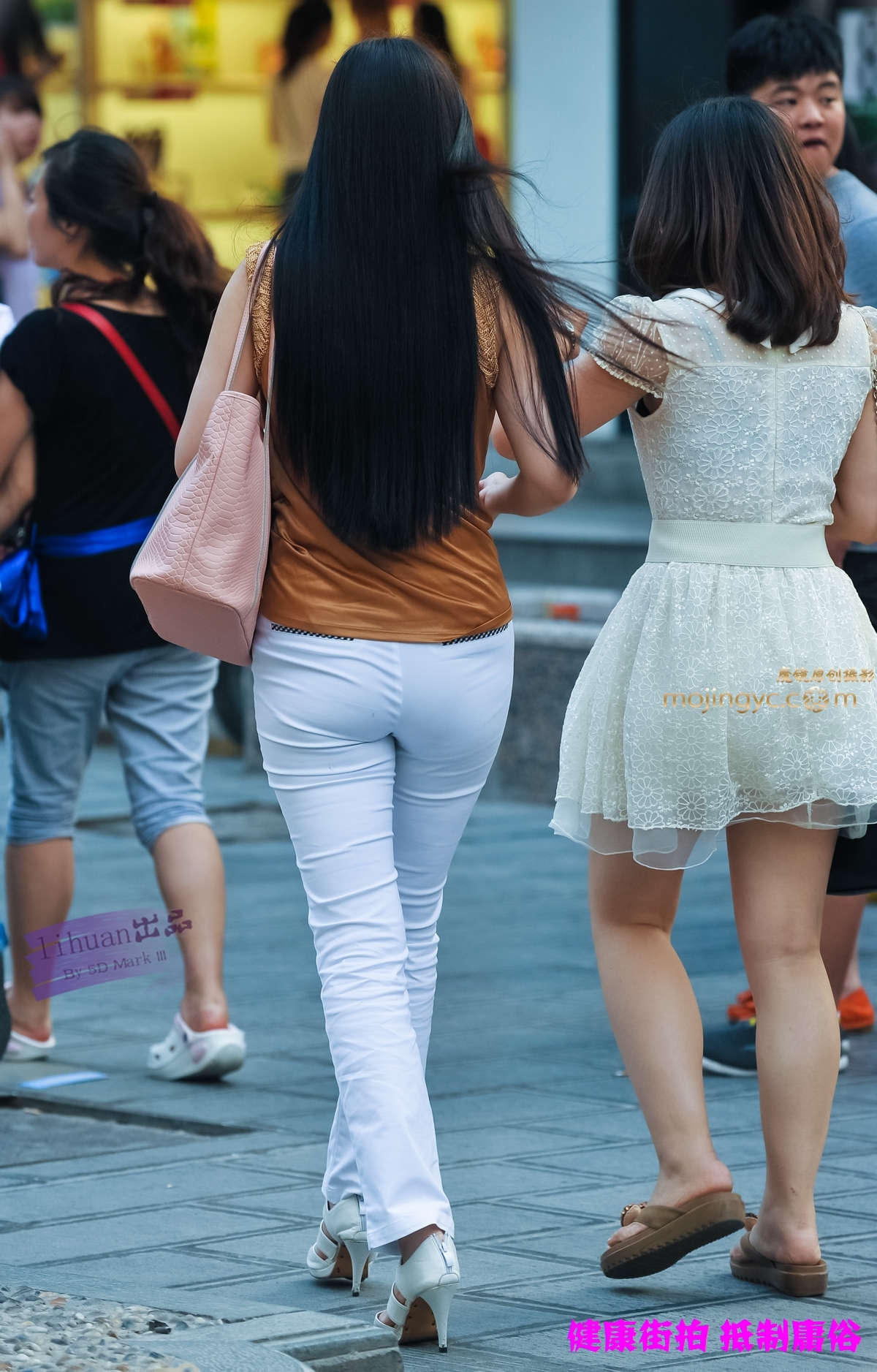 李欢原创-白裤，丰腴（12P）-日更街拍