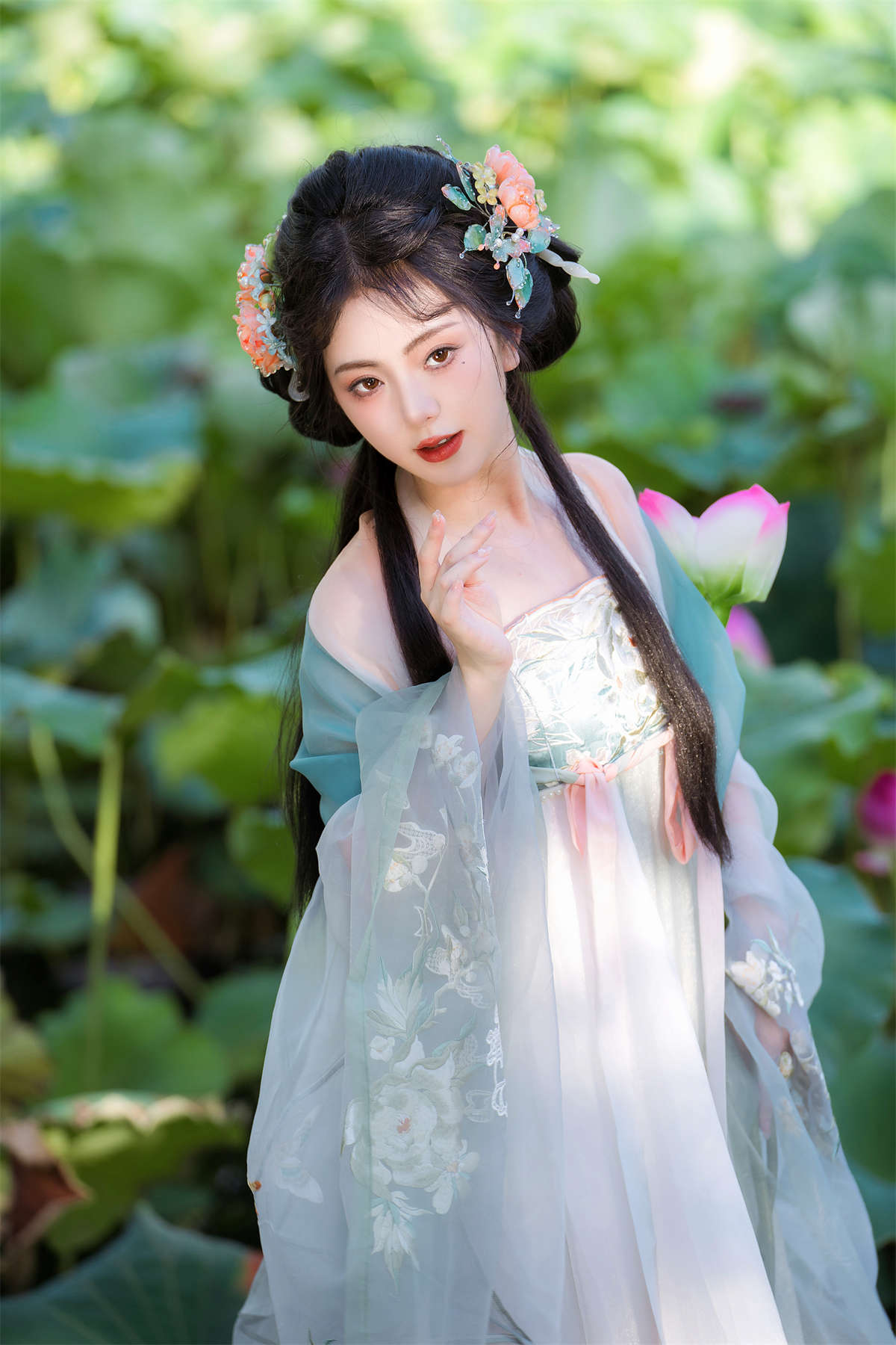 YITUYU艺图语 2023.09.10 芙蕖 千雪呀-日更街拍