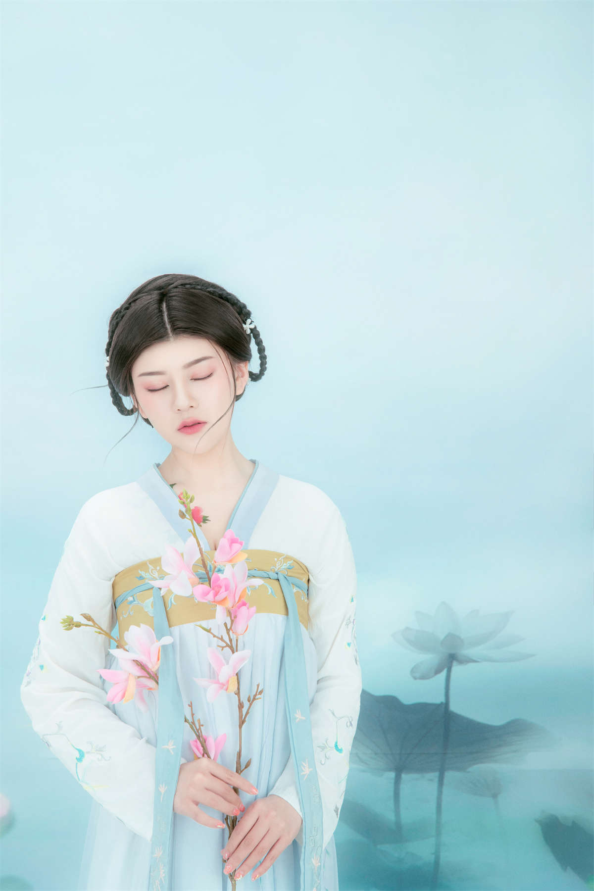 图片[2]-YITUYU艺图语 2022.01.10 荷间意 琴宝-日更街拍