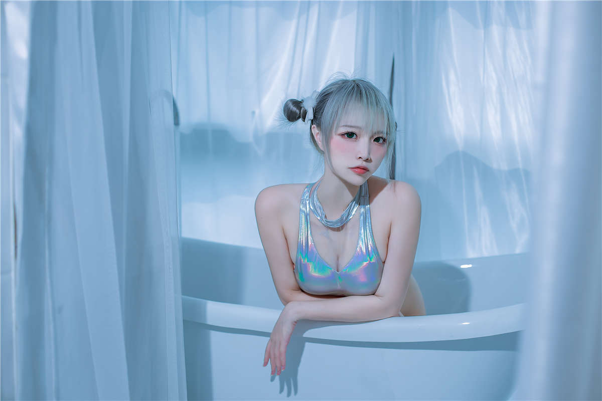 图片[2]-高产型Coser-二佐Nisa  竞泳 魔鬼私房-日更街拍