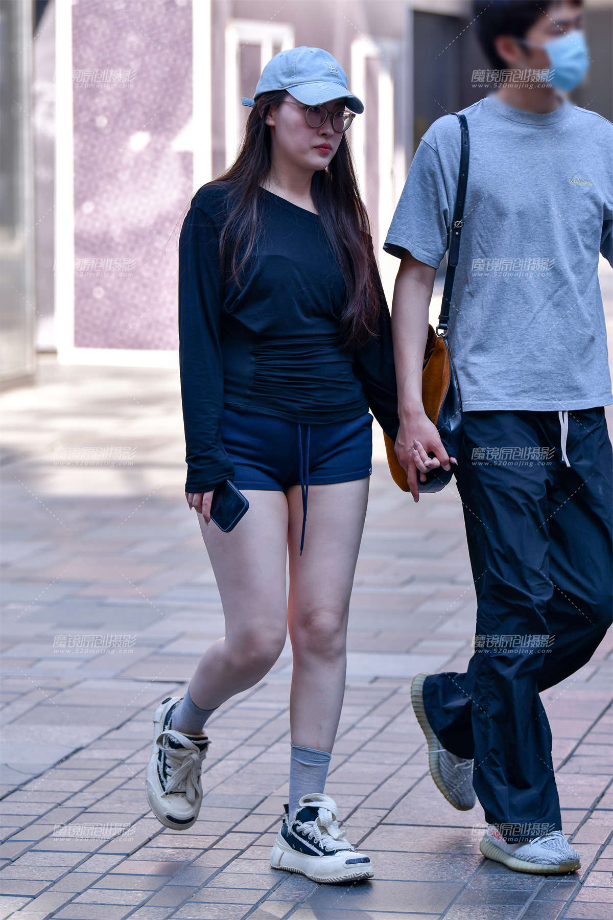 ★深蓝热裤美女-日更街拍