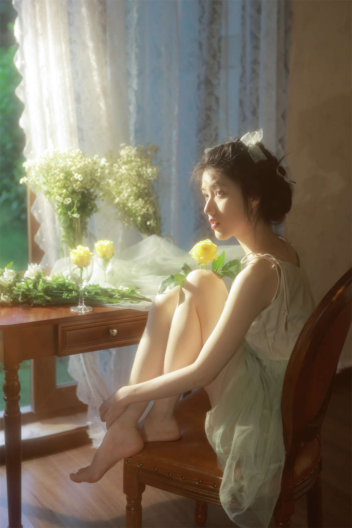 YITUYU艺图语 2023.06.20 满天星星 酥香兔肉-日更街拍