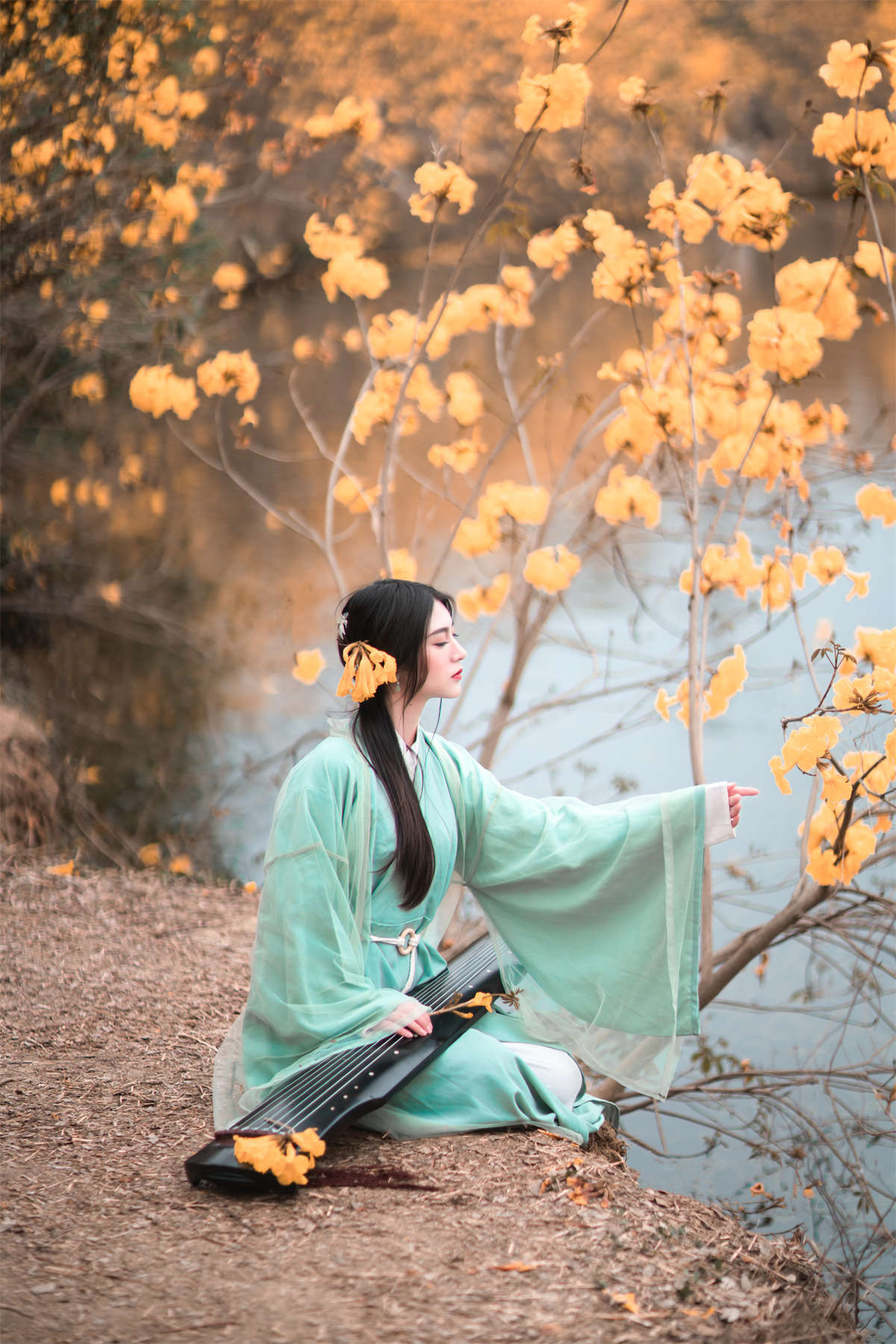 YITUYU艺图语 2023.05.22 春知处 琴子-日更街拍