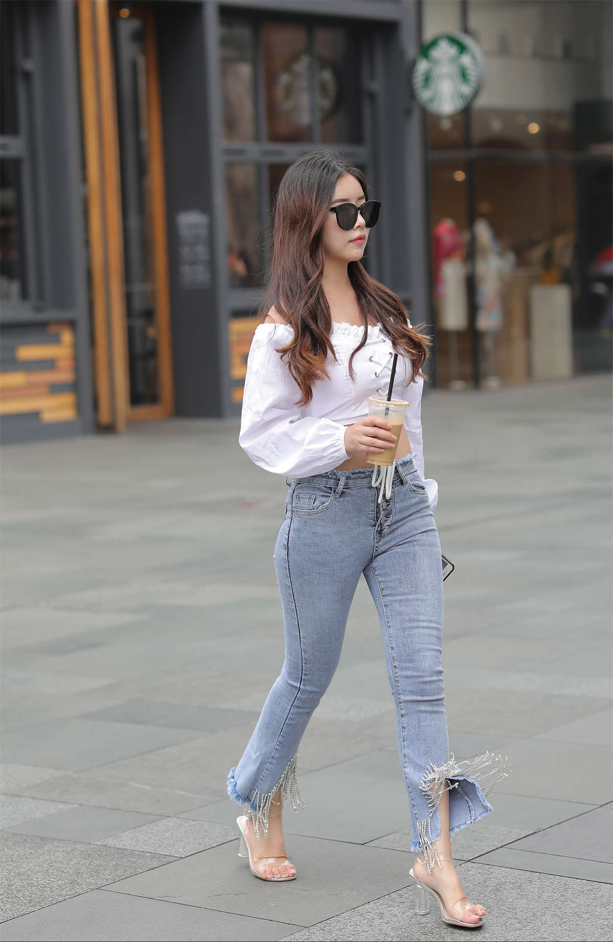 可爱猪猪的紧牛-日更街拍