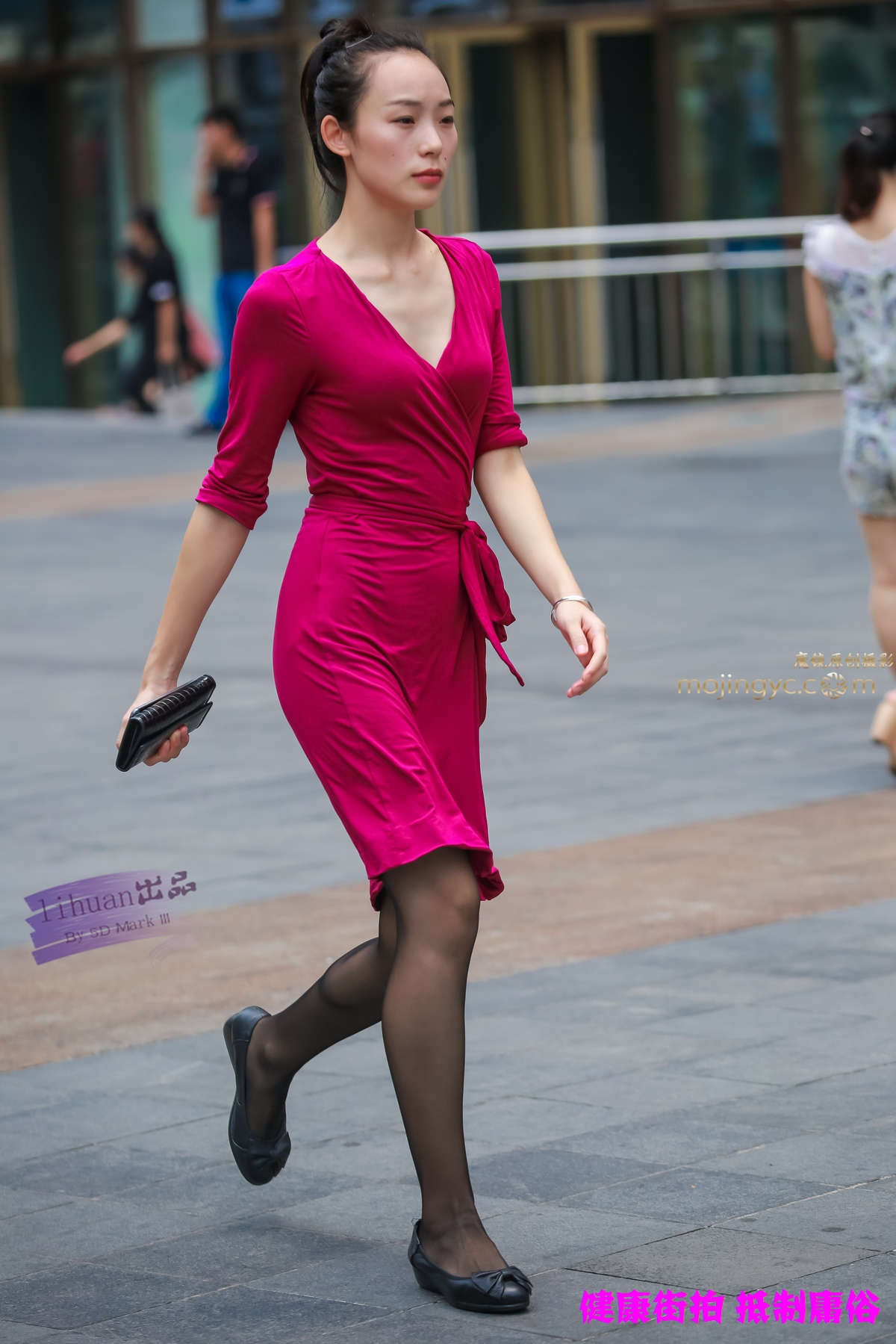 李欢原创-红裙，摇曳（14P）-日更街拍