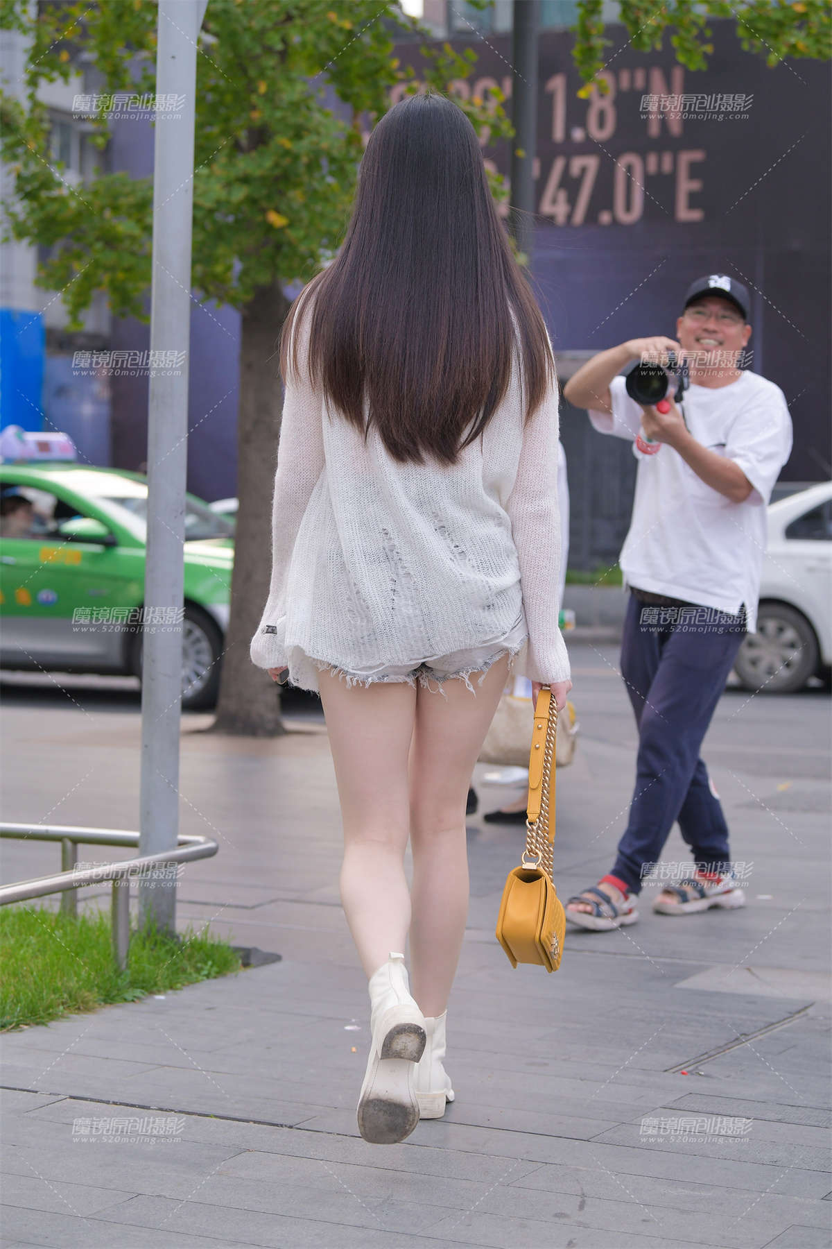 图片[2]-【视觉冲击赛贴】一双迷人的玉腿小姐姐-日更街拍