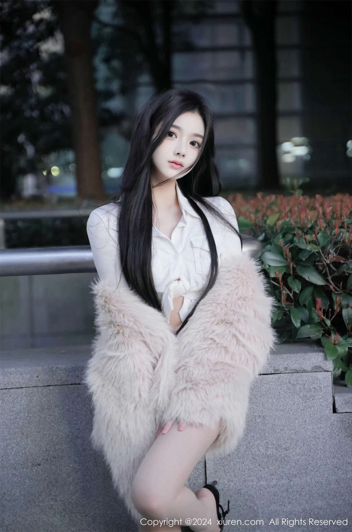 图片[2]-Xiuren秀人网 2024.03.20 No.8261 龙雪儿-日更街拍