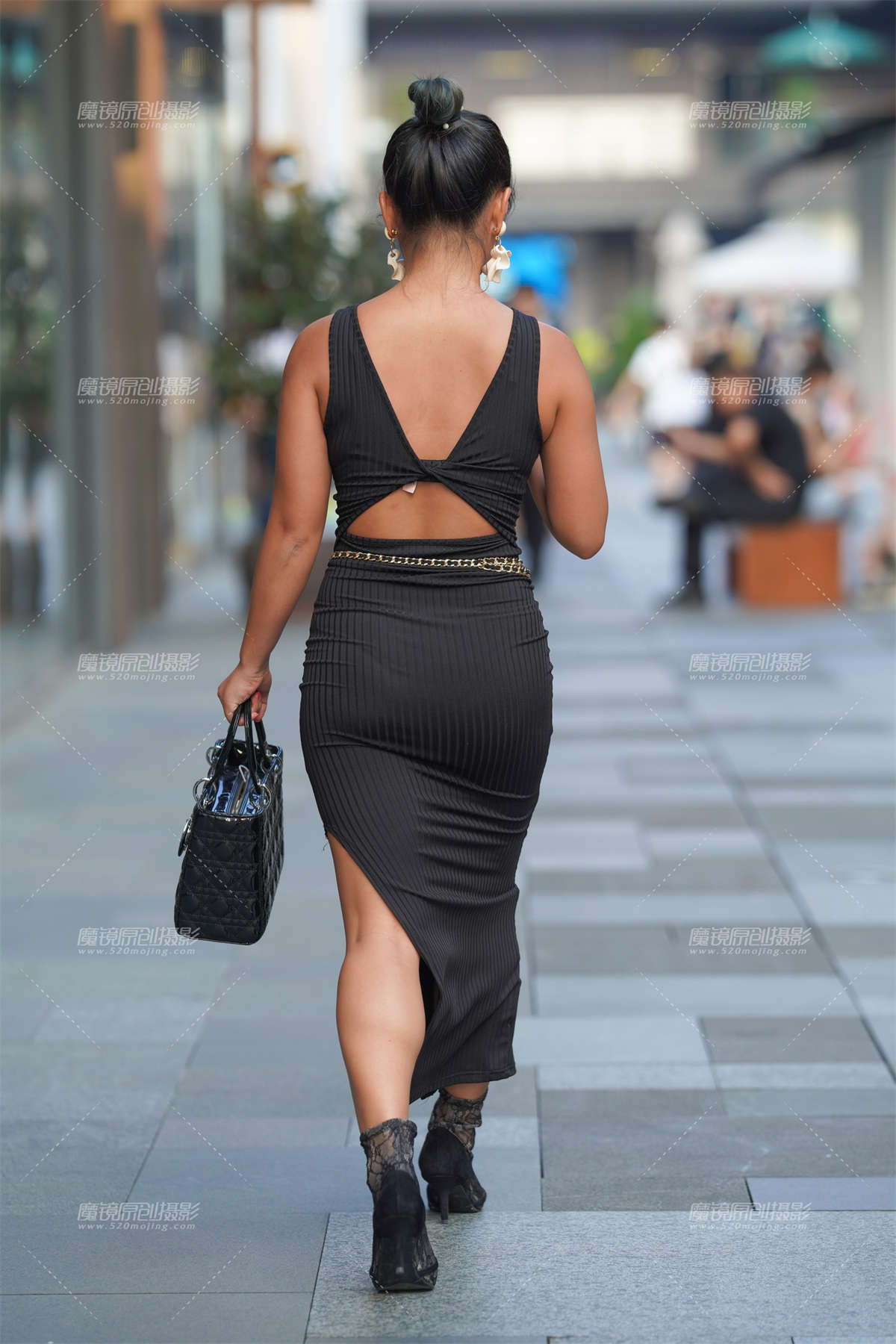 图片[2]-包臀裙 健康的肤色-日更街拍