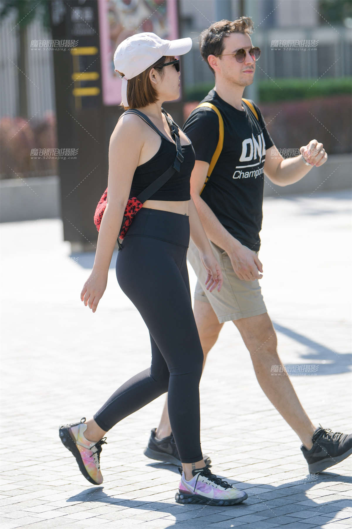 【赛德克赛帖】黑色紧身瑜珈裤-日更街拍