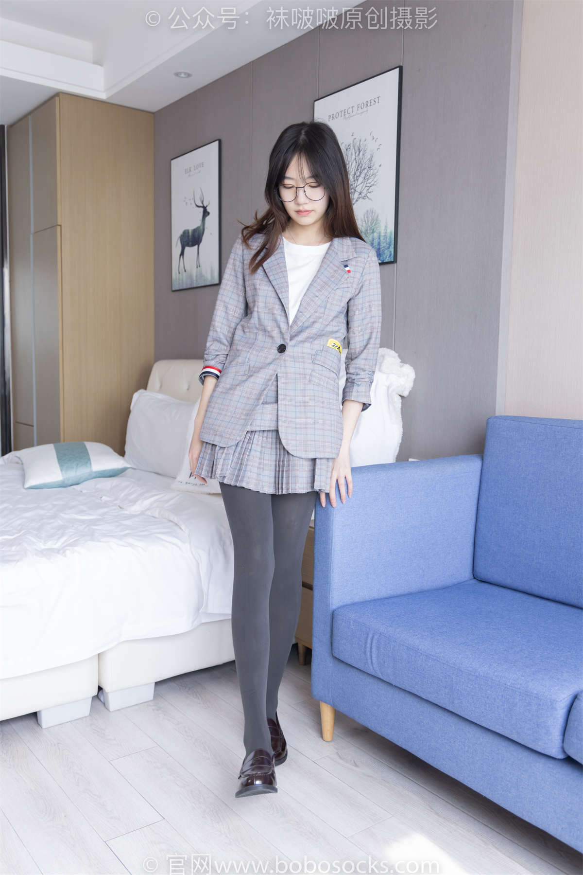 图片[2]-袜啵啵 No.210 小甜豆-皮鞋、厚灰丝、ol装 花絮版-日更街拍