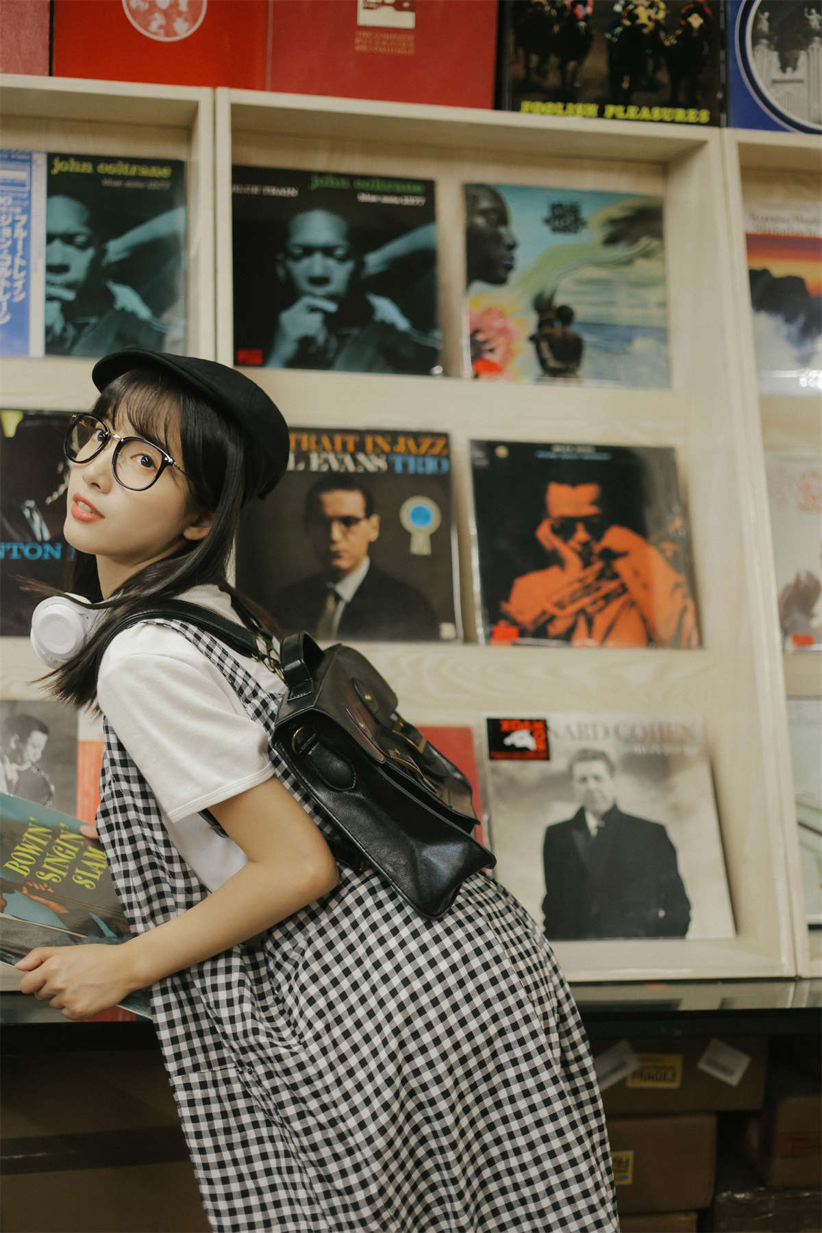 YITUYU艺图语 2022.08.16 黑胶唱片的小时光 一只阿梦崽插图1