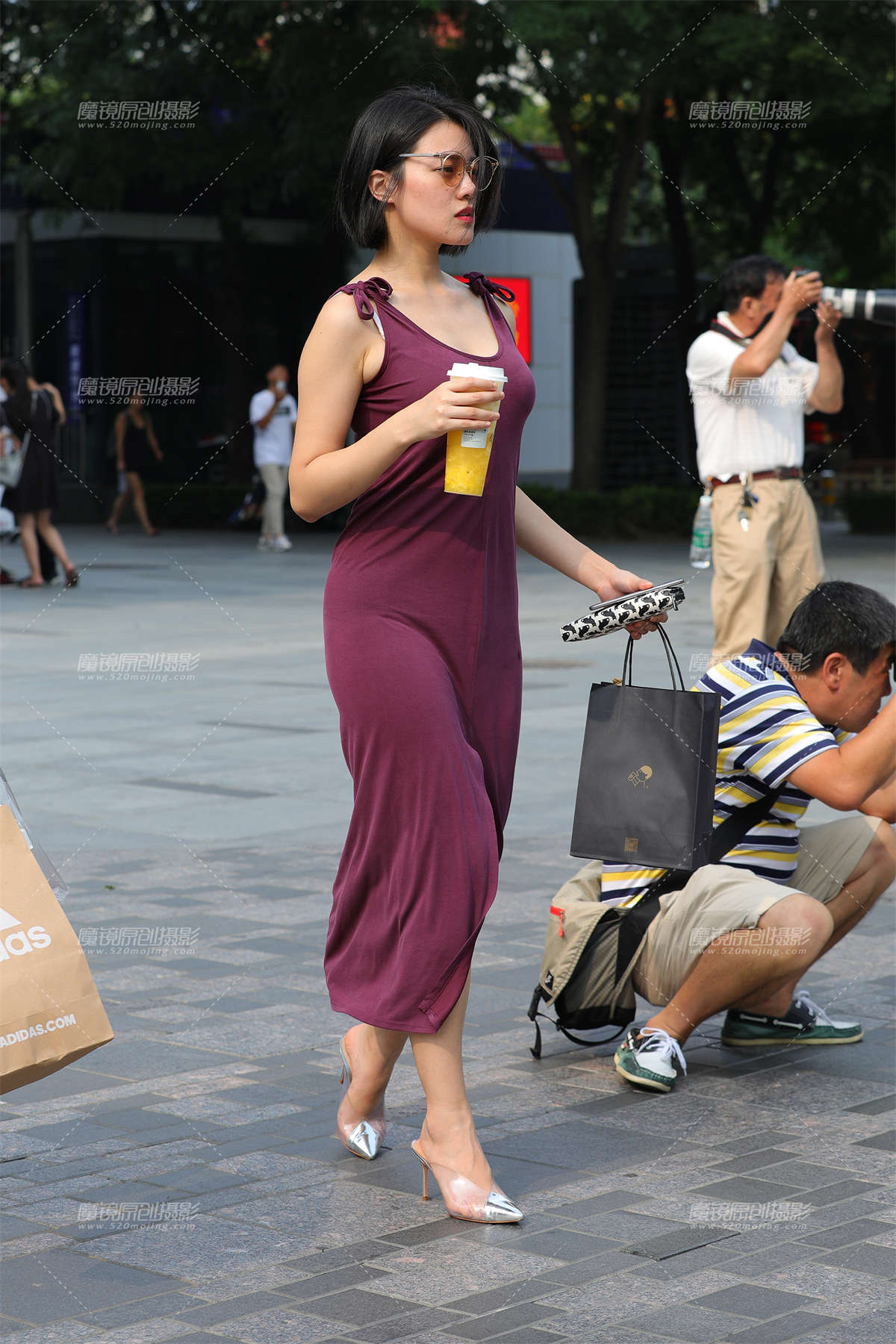 被其他大师忽略的-酒红色__-日更街拍