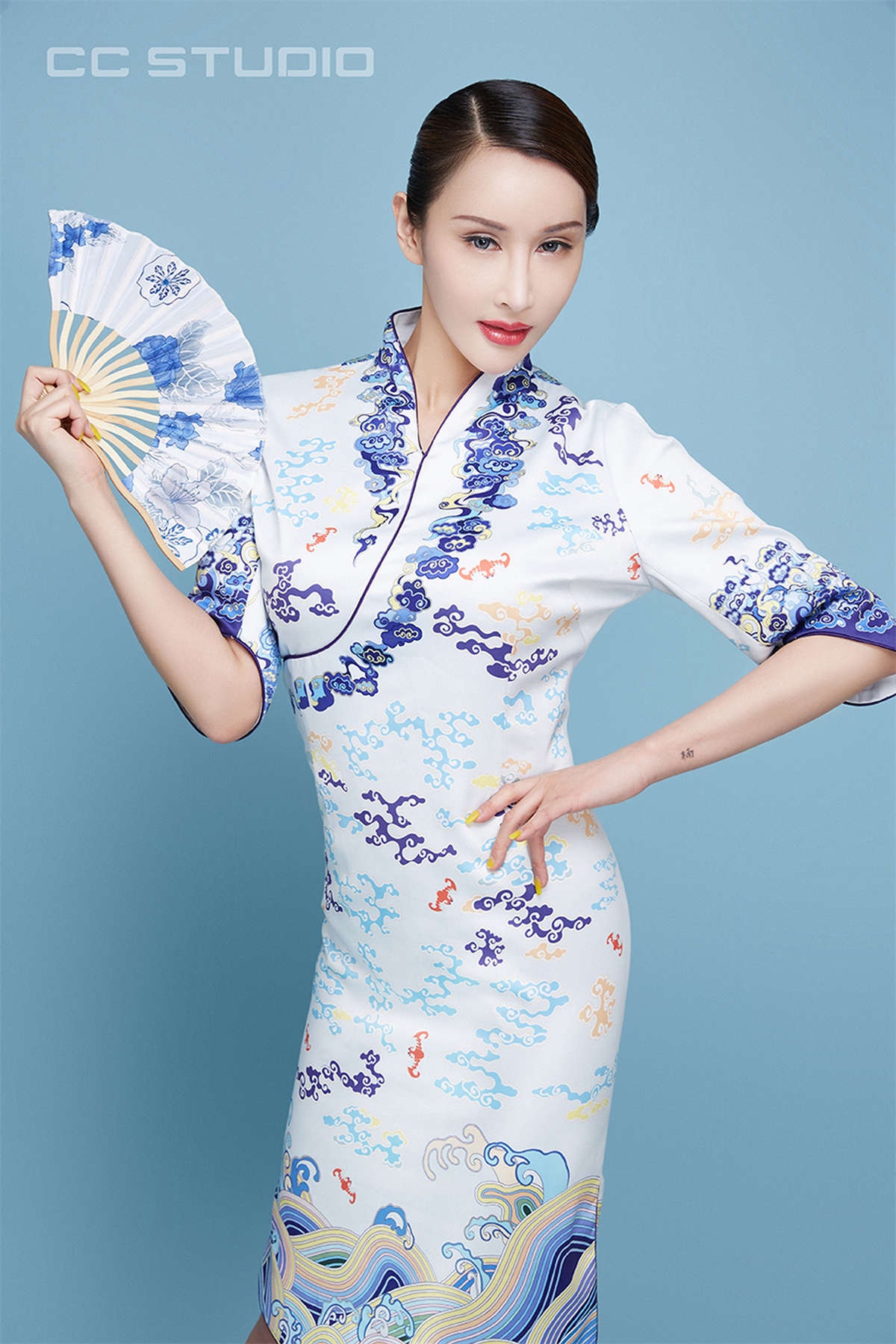 TouTiao头条女神 2019.05.12 曼苏拉娜-日更街拍