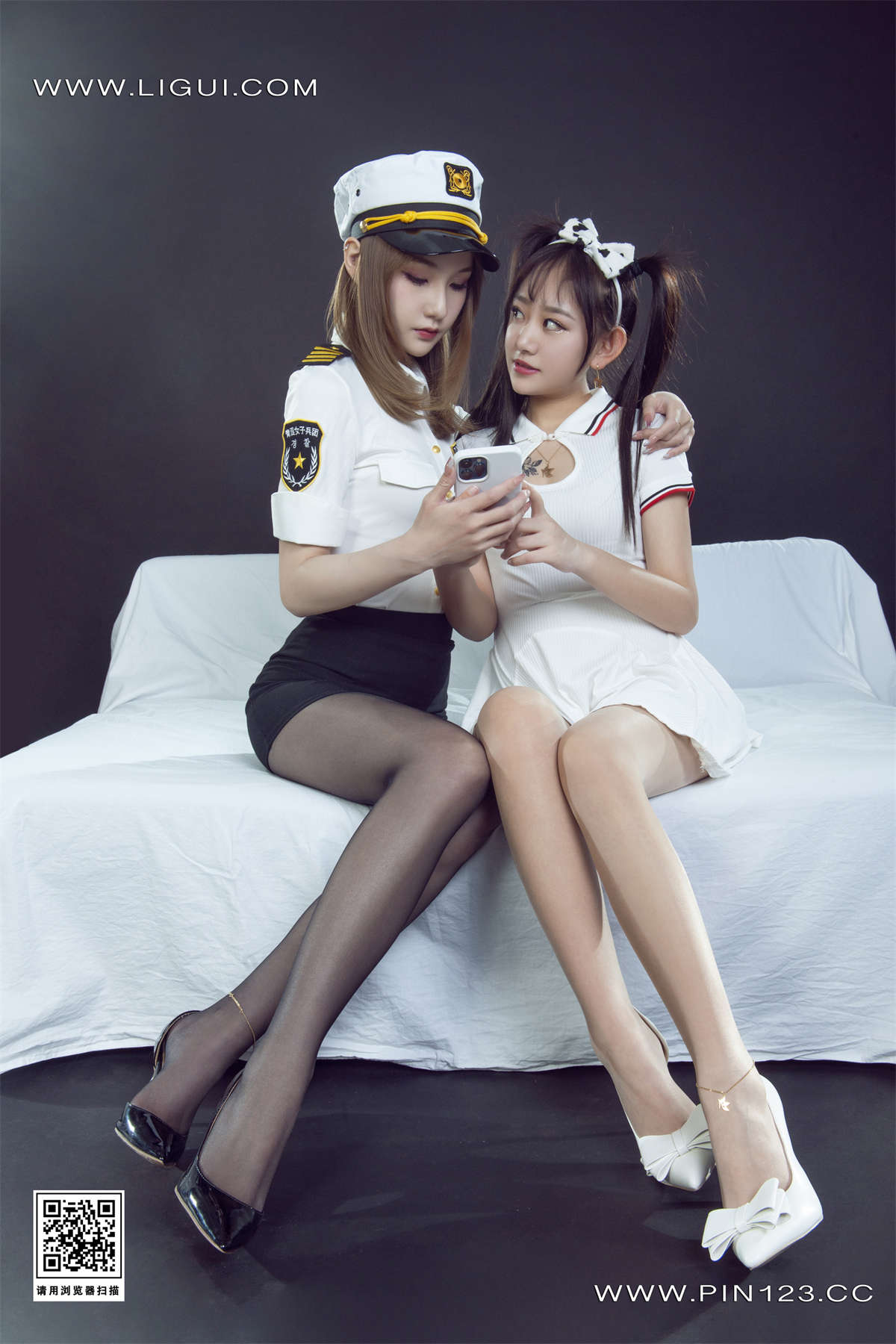 Ligui丽柜 2023.01.30 双生花-虐恋双生 小熊&心心-日更街拍