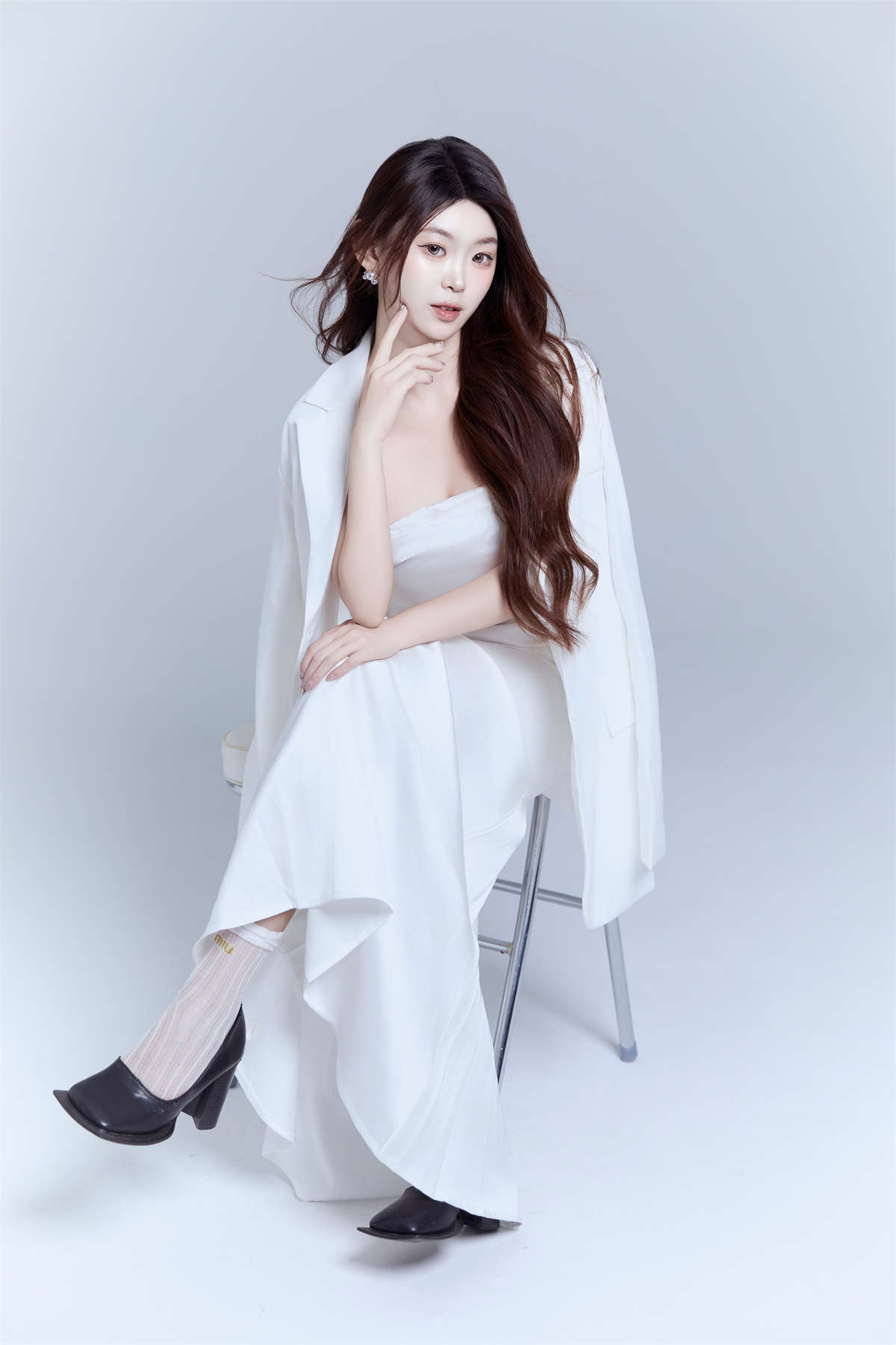 YITUYU艺图语 2024.10.13 纯欲女神写真 CARLEE是77呀插图1