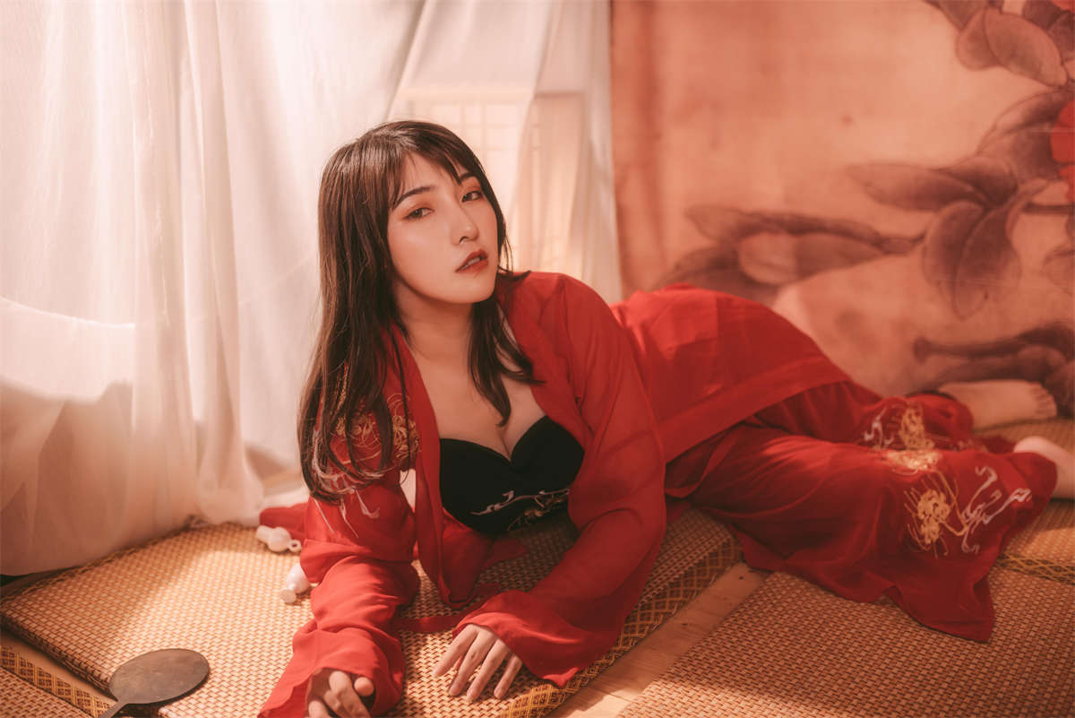 拿相机的执义 汉服私影-日更街拍