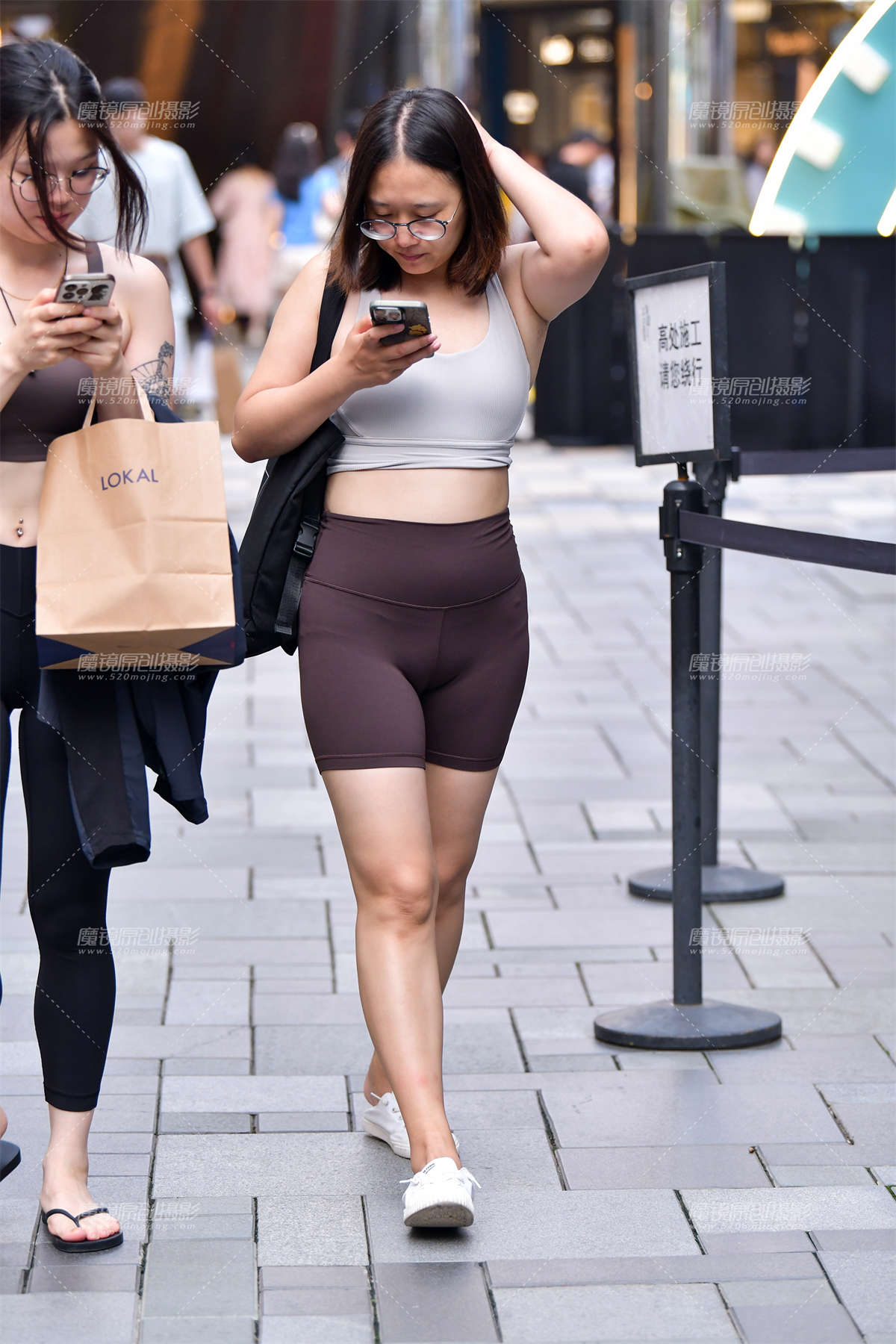 ★五分瑜伽运动裤美女-日更街拍