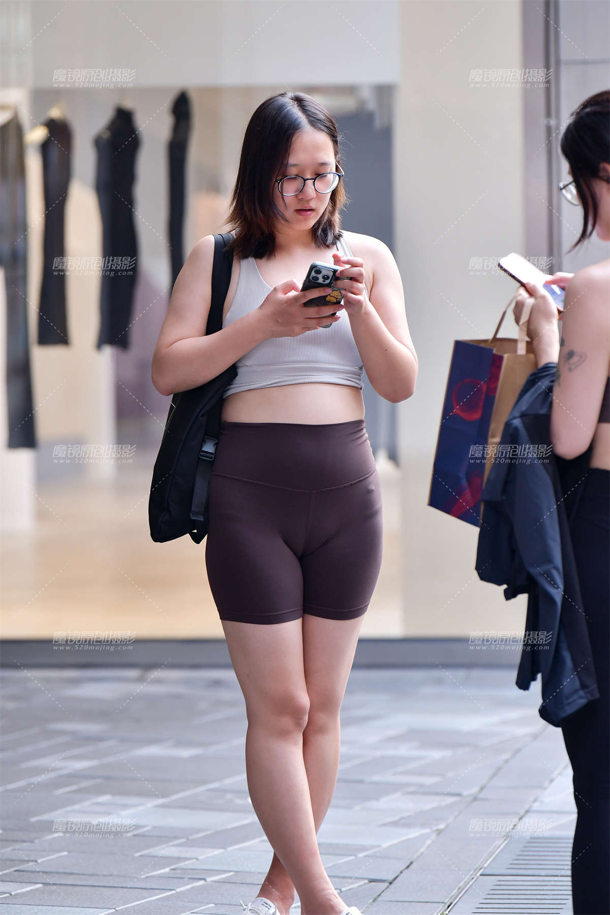 图片[2]-★五分瑜伽运动裤美女-日更街拍