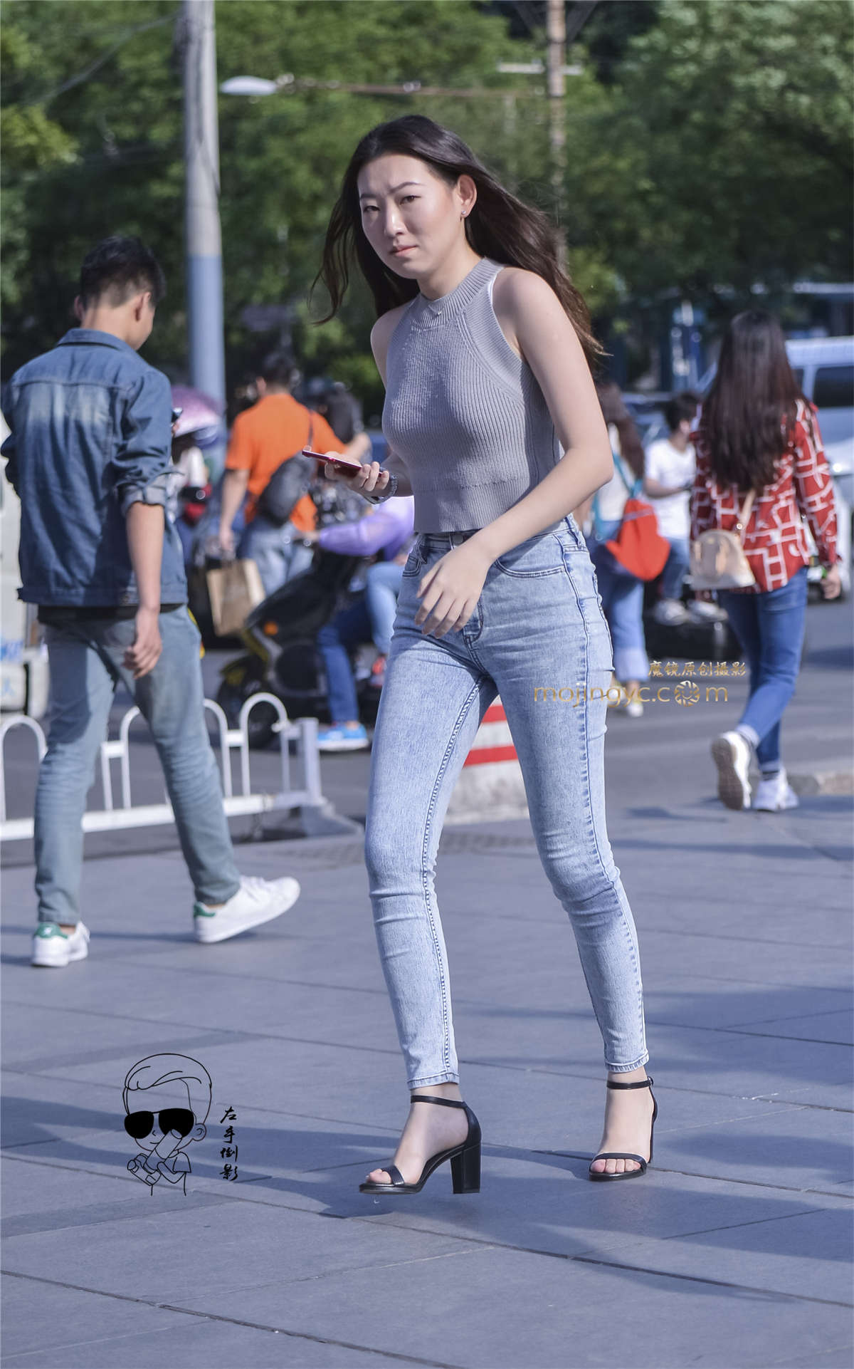 经典性感美臀{2017-5-8-18p}-日更街拍