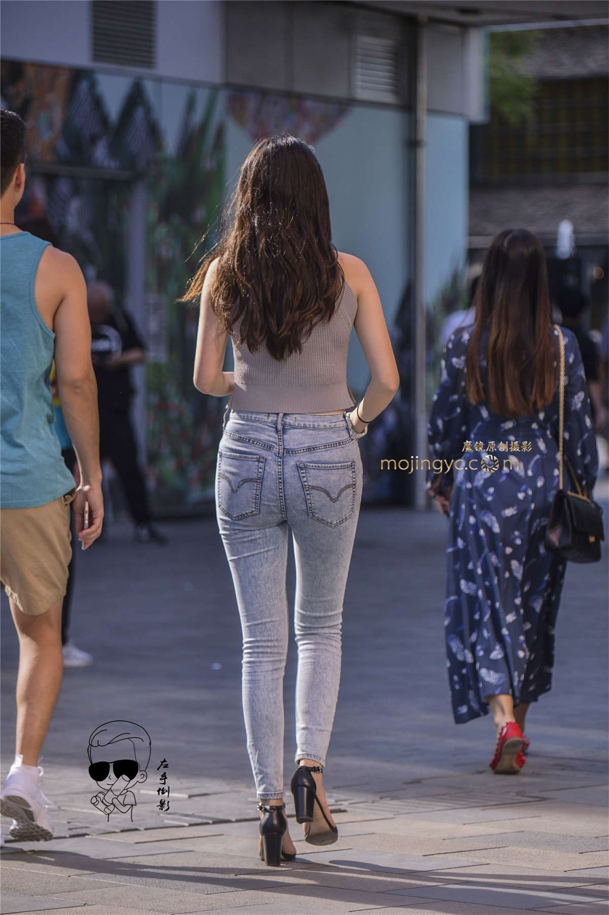 图片[2]-经典性感美臀{2017-5-8-18p}-日更街拍