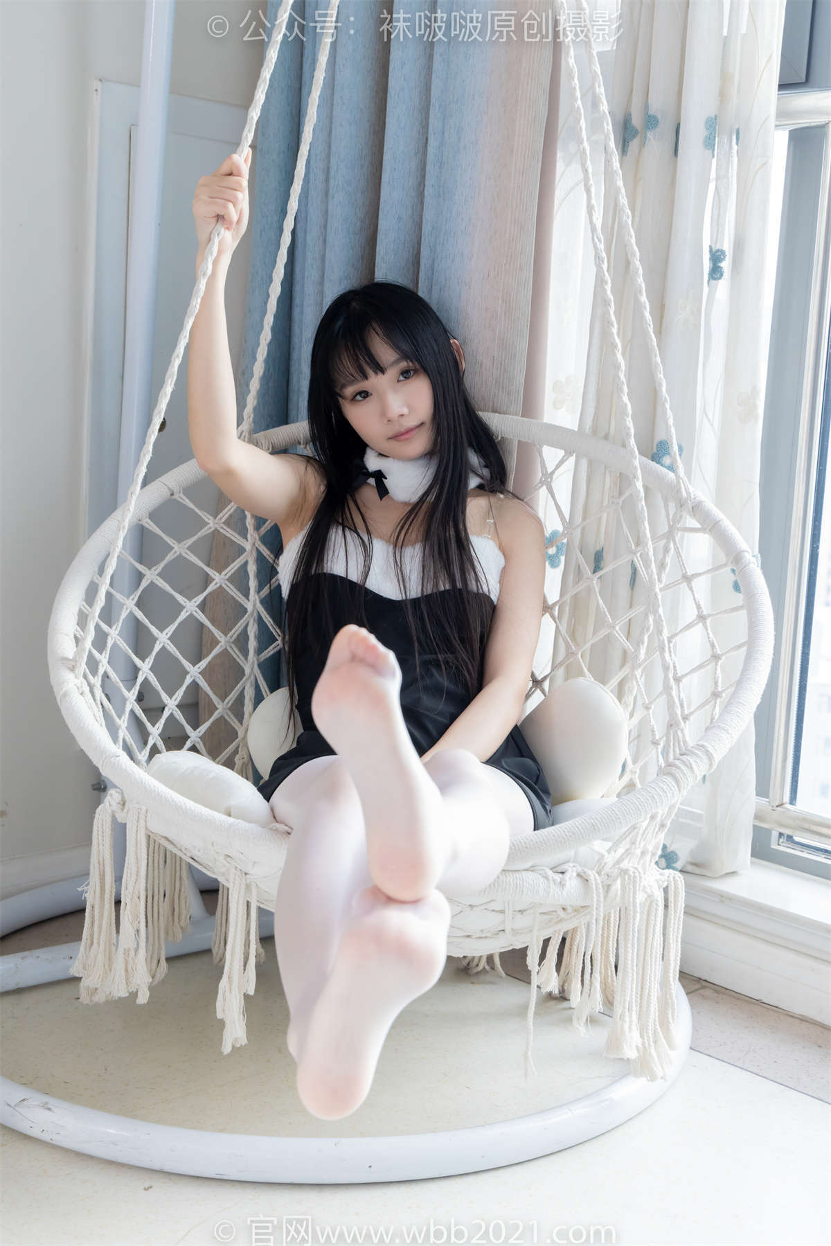 袜啵啵 No.544 甜甜圈-高跟鞋、油亮薄白丝（脚尖透明款）、裸足、巨大娘踩小人军团和奶油泡芙剧情 剧情版-日更街拍