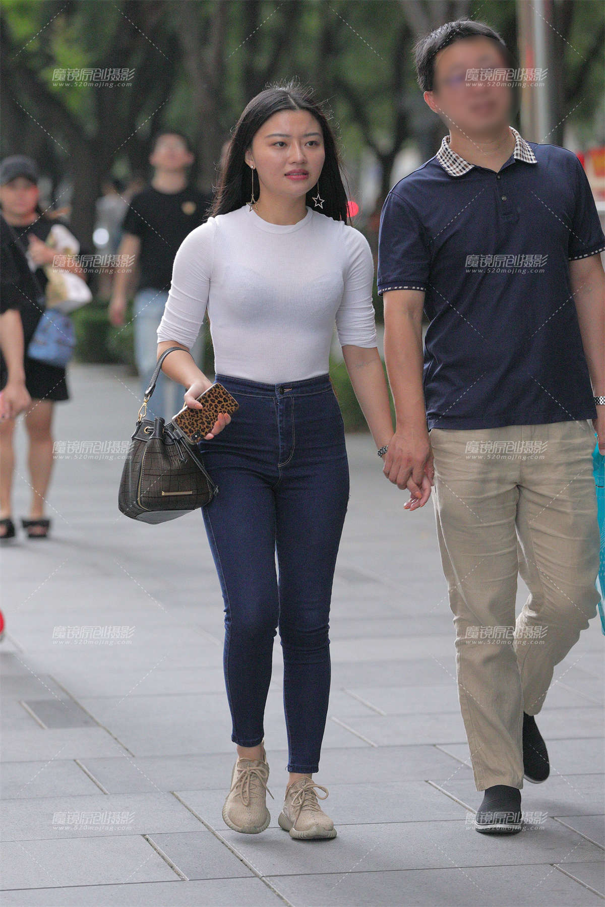 真心不错的紧牛美__-日更街拍