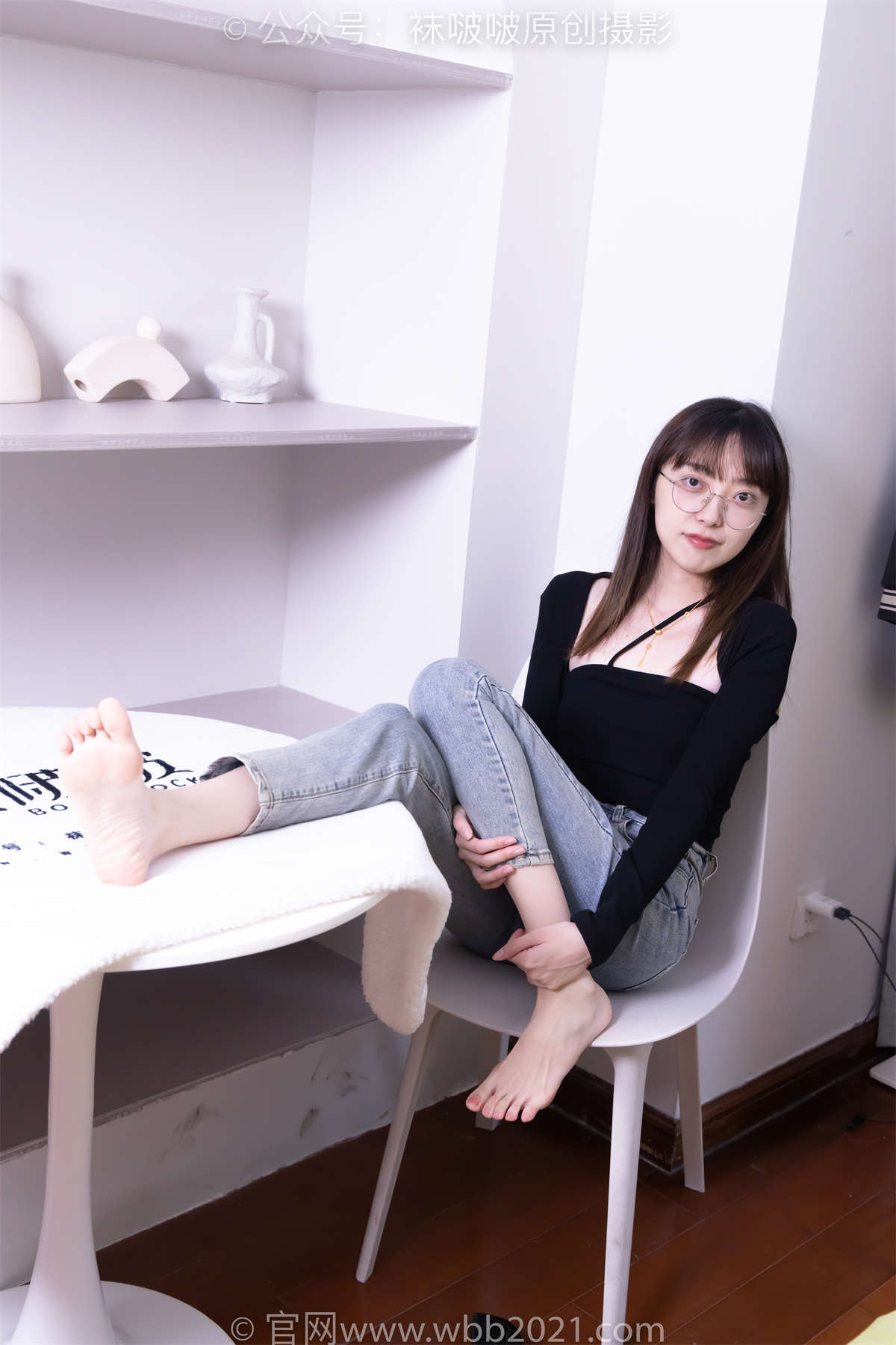 袜啵啵 No.547 稚予-高跟鞋、薄灰丝（脚尖加固款）、裸足（粉色美甲）、裤里丝 花絮版-日更街拍