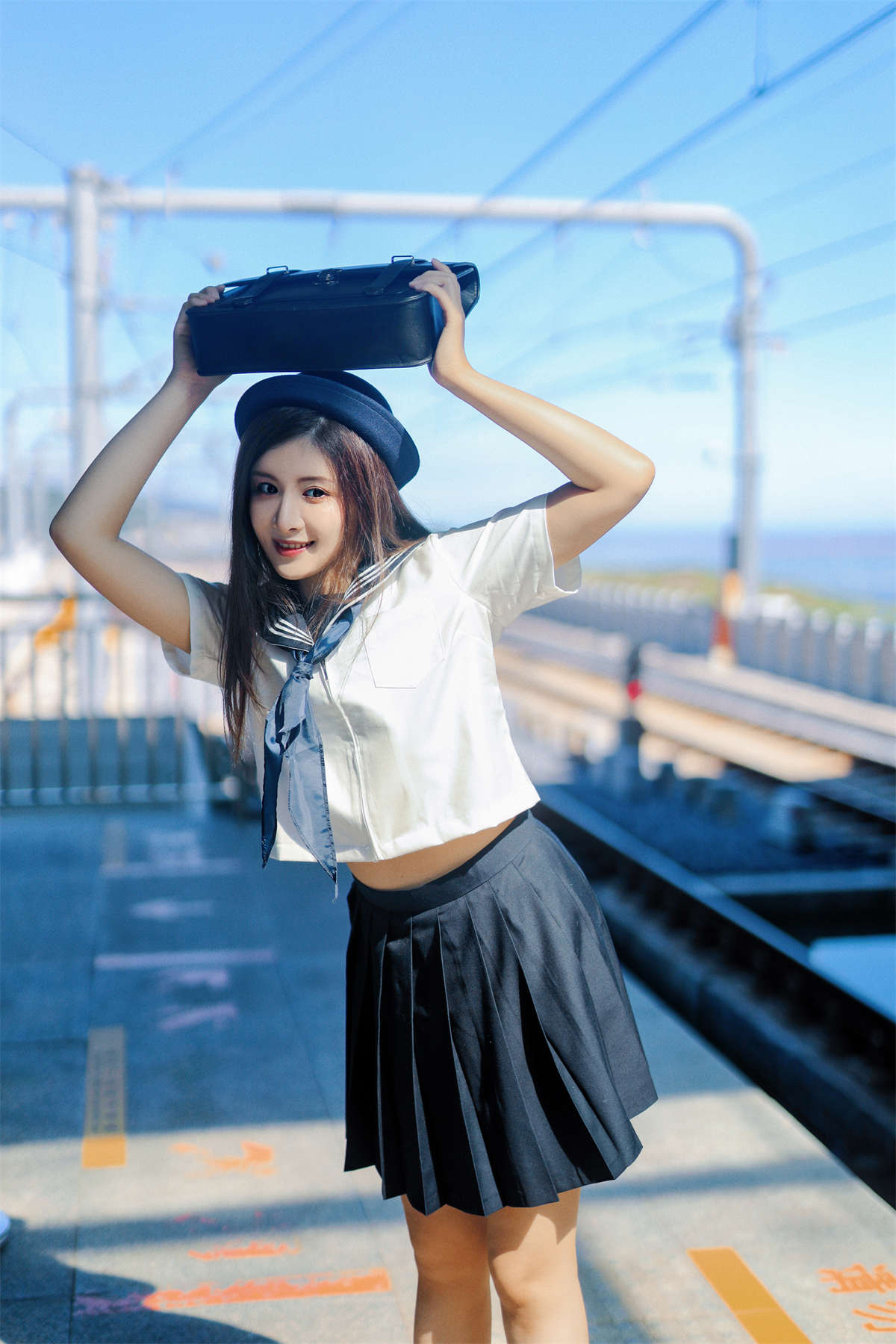 YITUYU艺图语 2022.09.23 沿海站台 电动小猪pig插图1