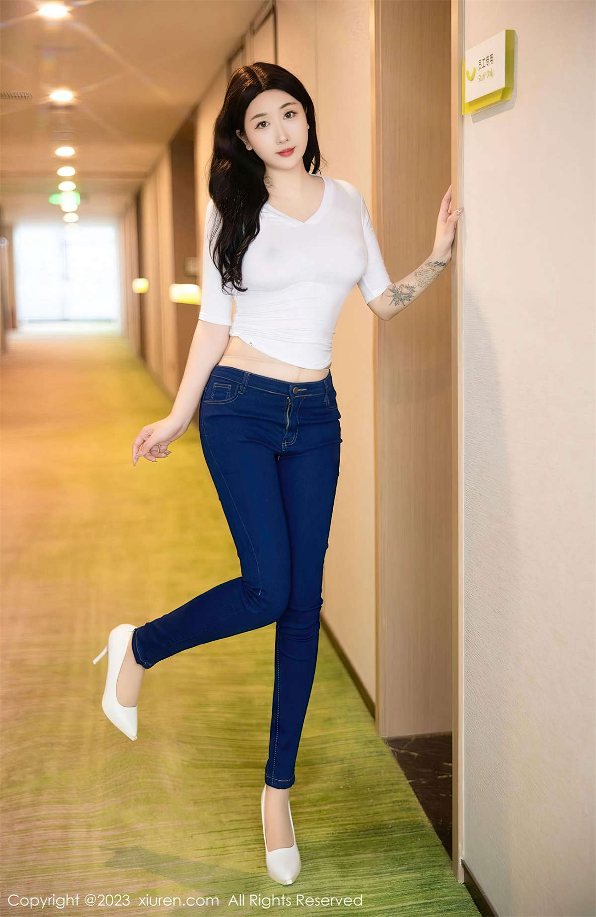 图片[2]-Xiuren秀人网 2023.04.13 No.6570 江真真-日更街拍