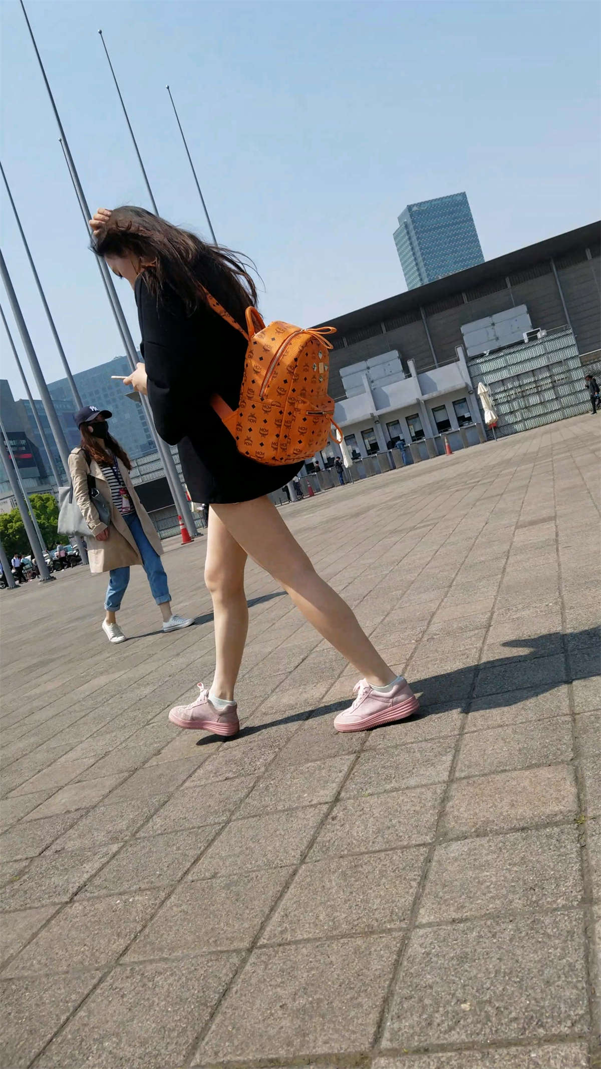 图片[2]-看气质应该是模特-日更街拍