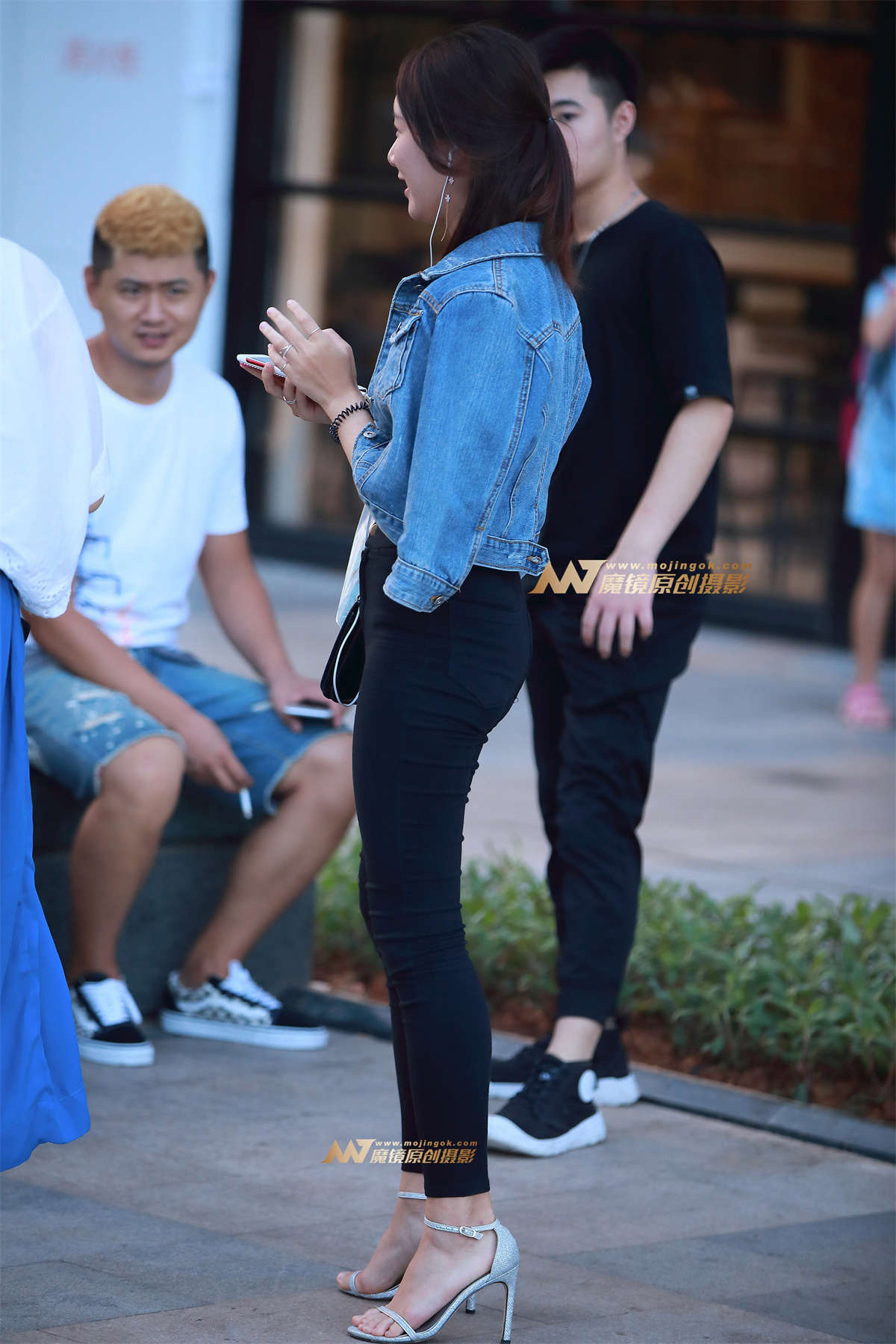 图片[2]-紧身裤，凉高，美女-日更街拍