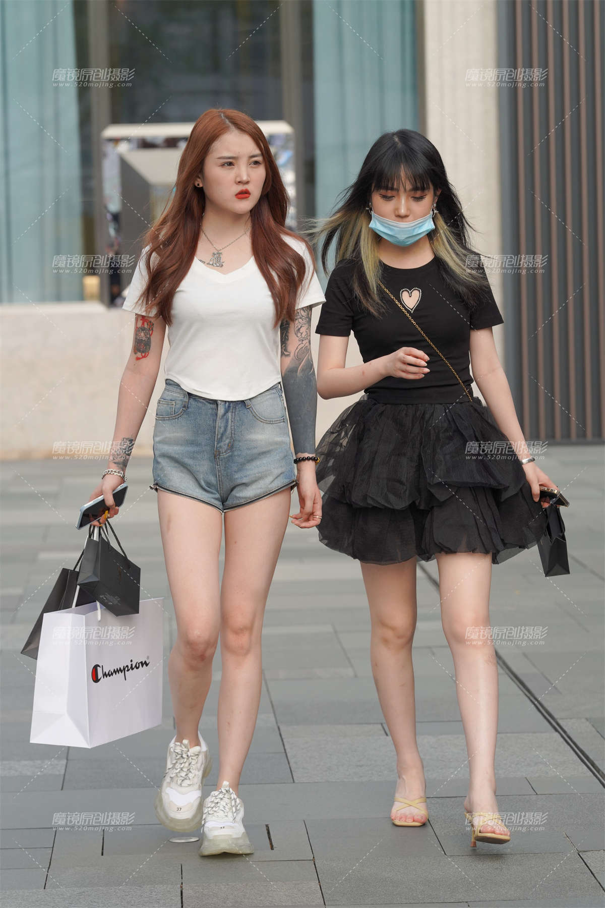 热裤美眉-日更街拍