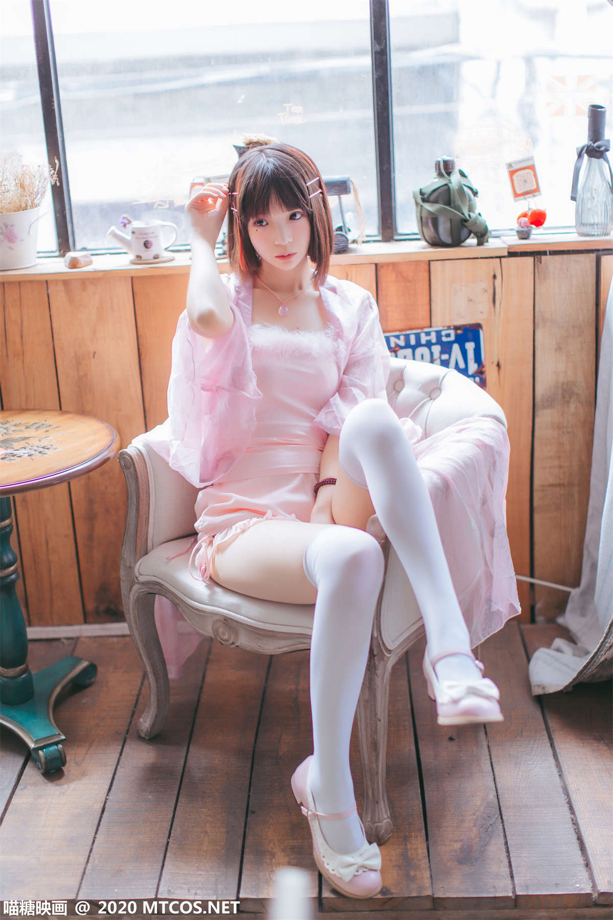 喵糖映画 VOL.250 粉色披纱-日更街拍