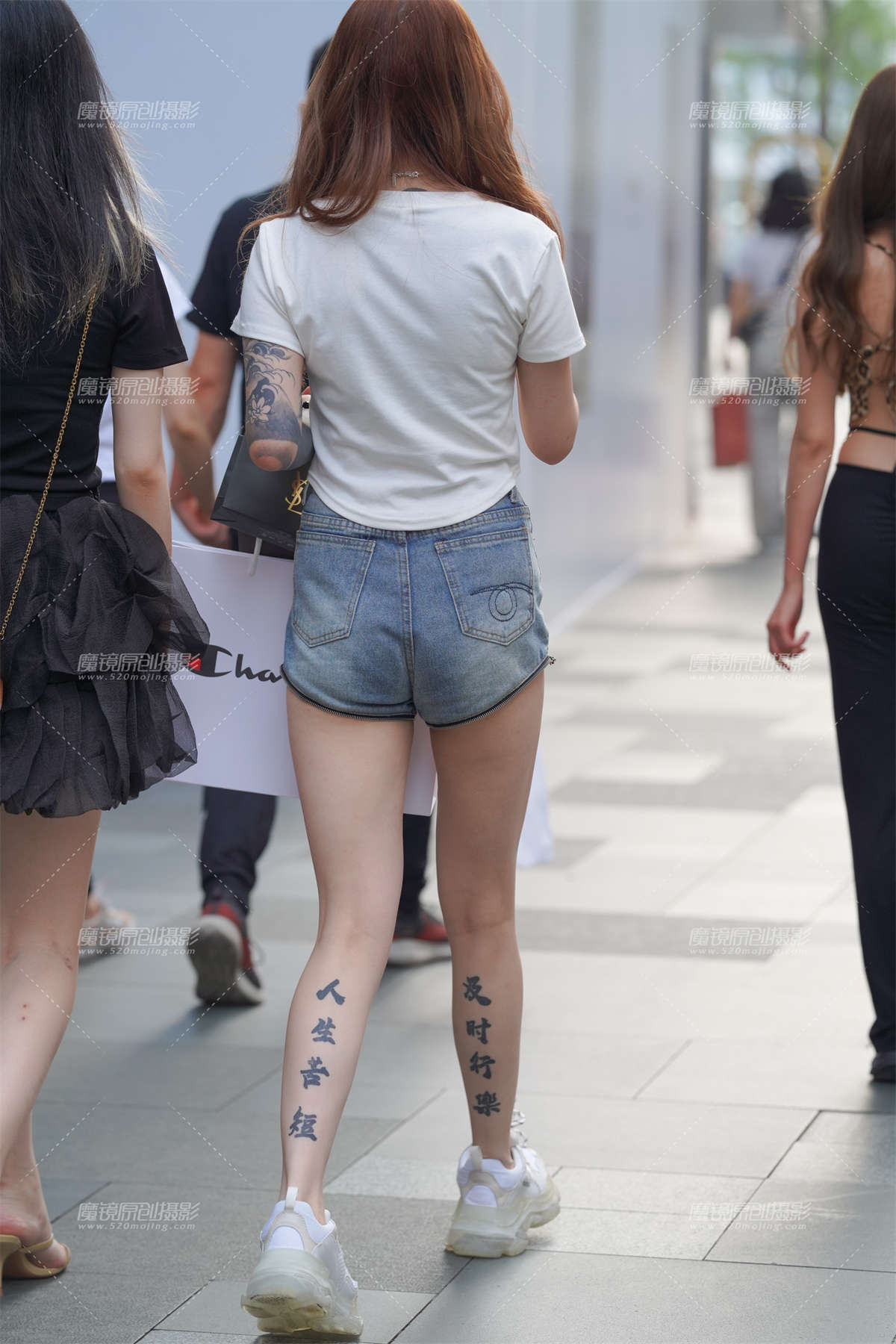 图片[2]-热裤美眉-日更街拍