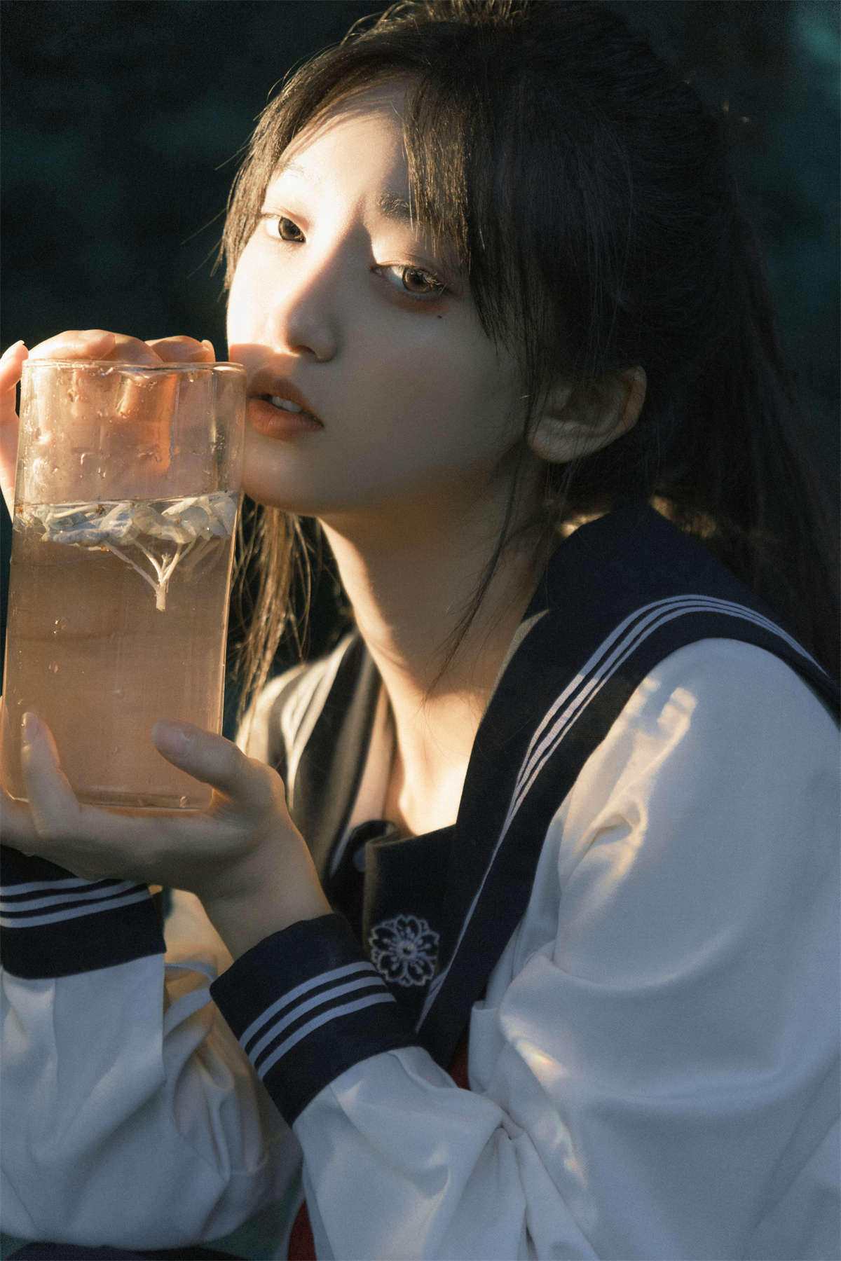 YITUYU艺图语 2023.10.19 黑暗里的一束光 二两风月插图1